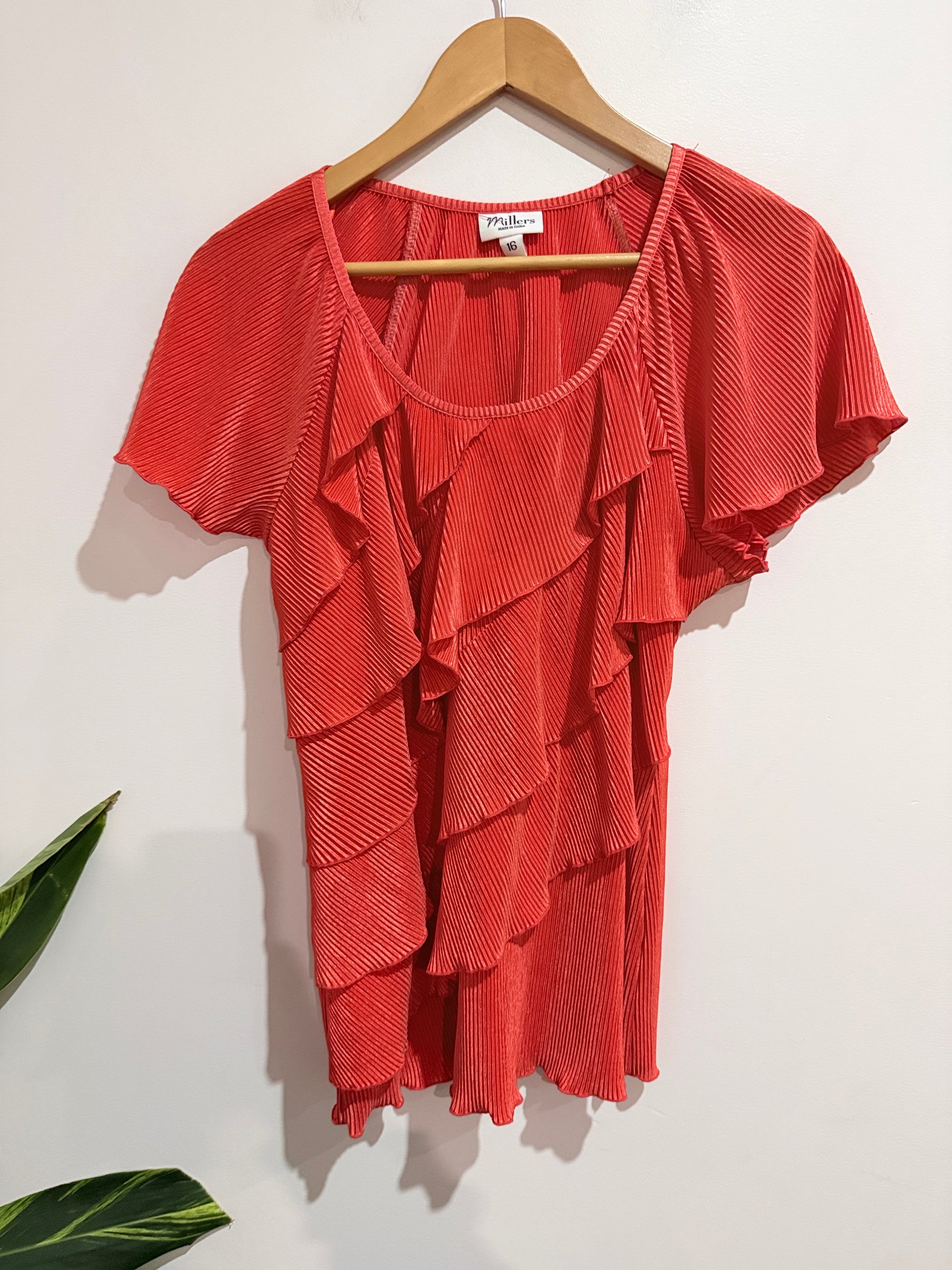 Millers Ruffle Front Shirt Size 16