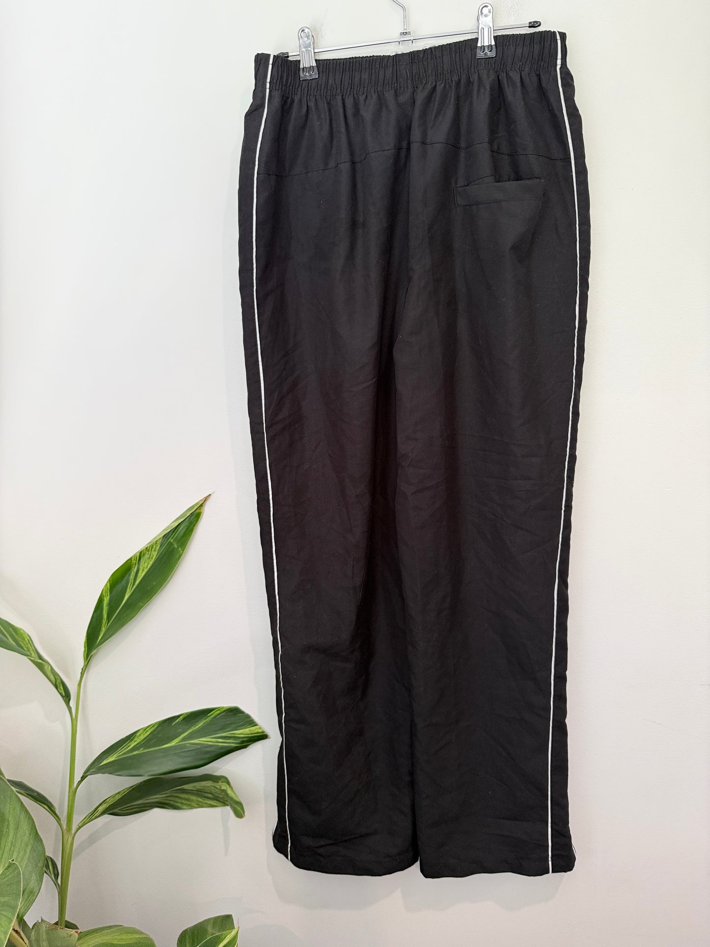 Gym Equipment Track Pants Size S