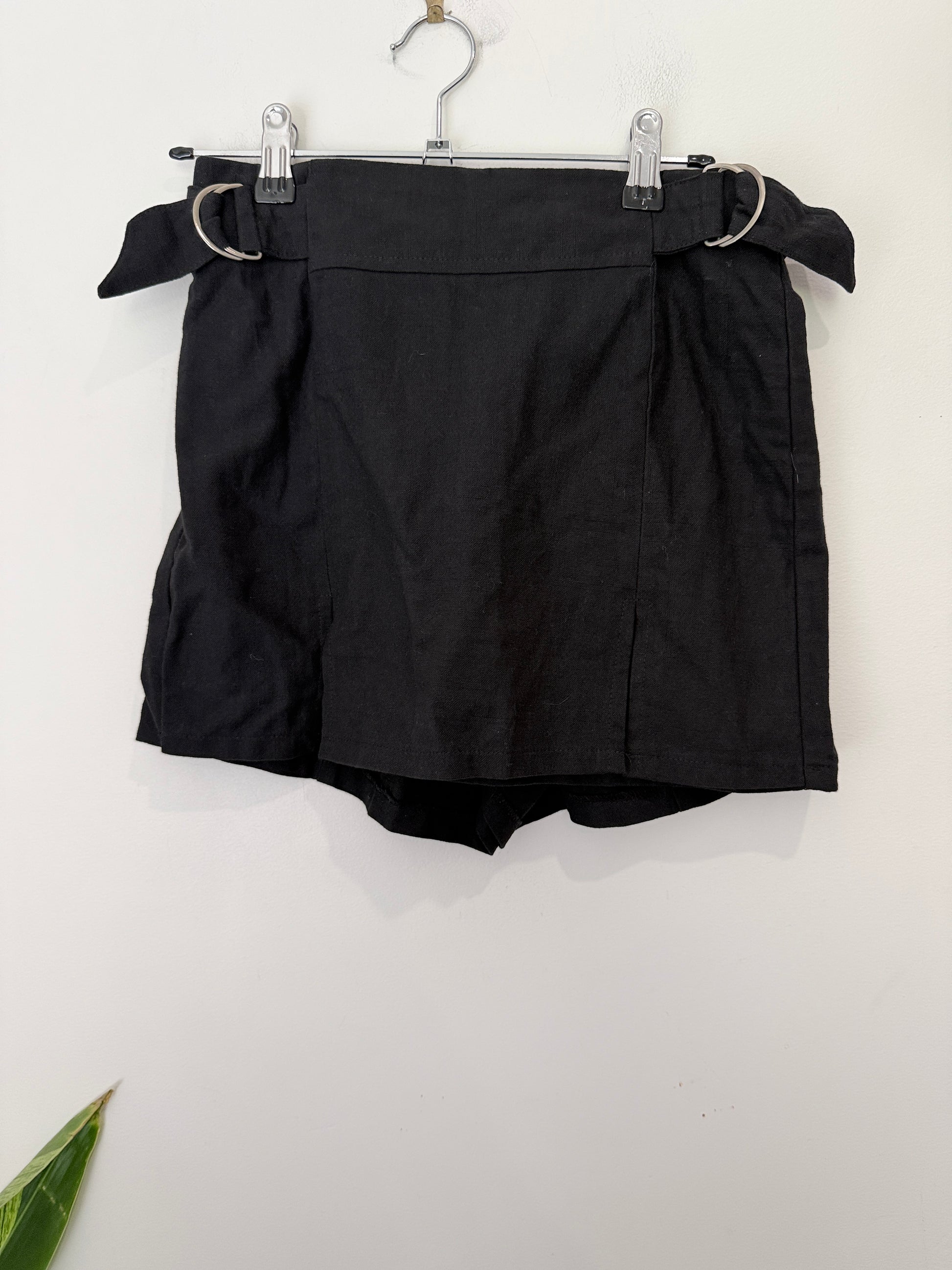 Mirrou Mini Skirt Size 8