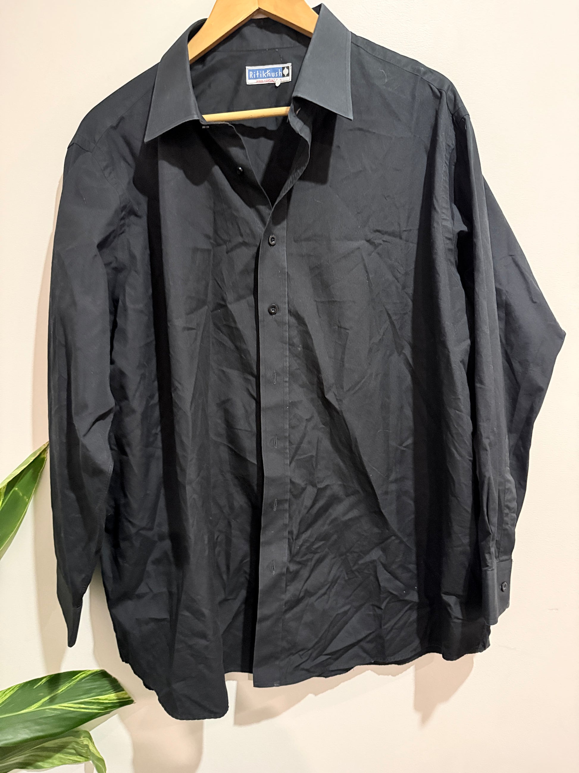 Ritikkush Button-down Shirt Size U/Arm to U/Arm 74cm