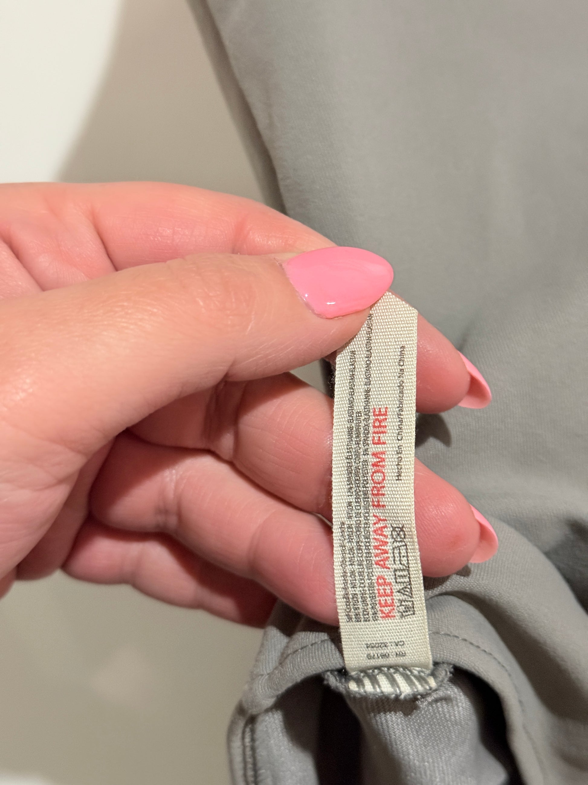 Brand Unknown V-neck Bodysuit Size U/Arm to U/Arm 38cm