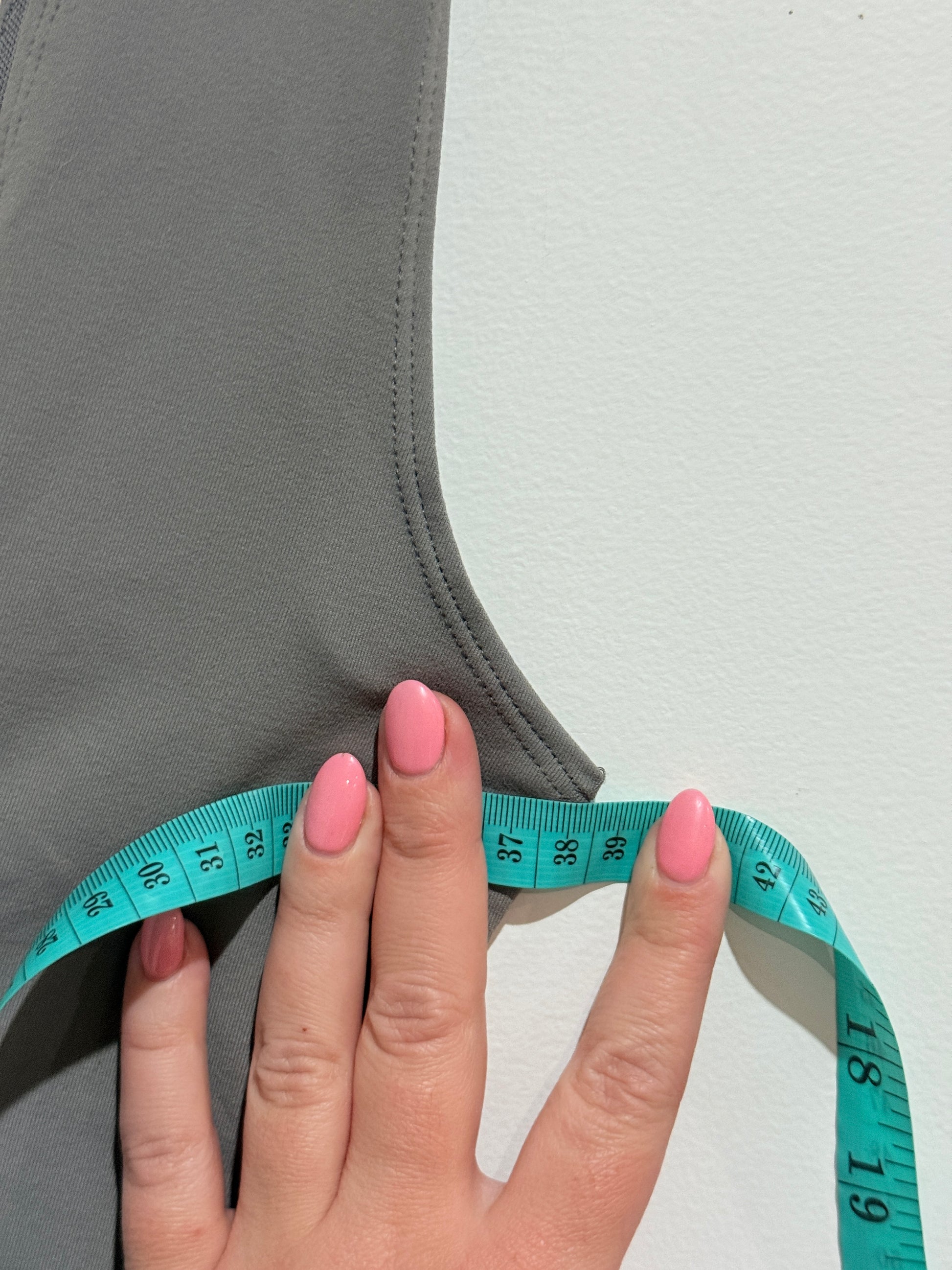Brand Unknown V-neck Bodysuit Size U/Arm to U/Arm 38cm