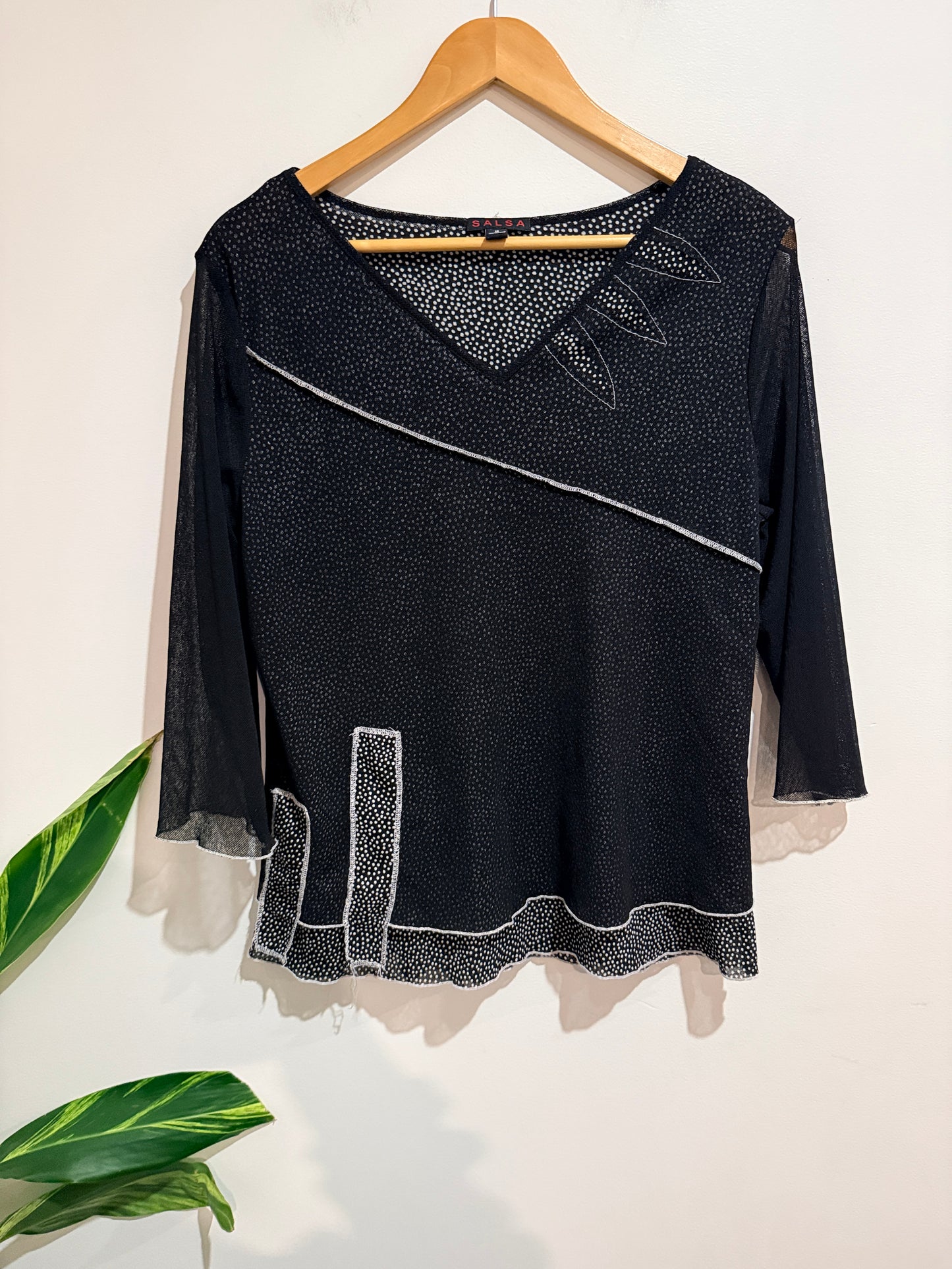 Salsa (NZ Made) Tunic-style Shirt Size 18