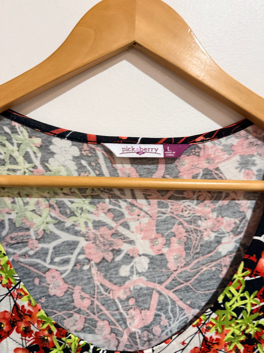 Pick A Berry Floral Print 3/4 Sleeves Shirt Size L