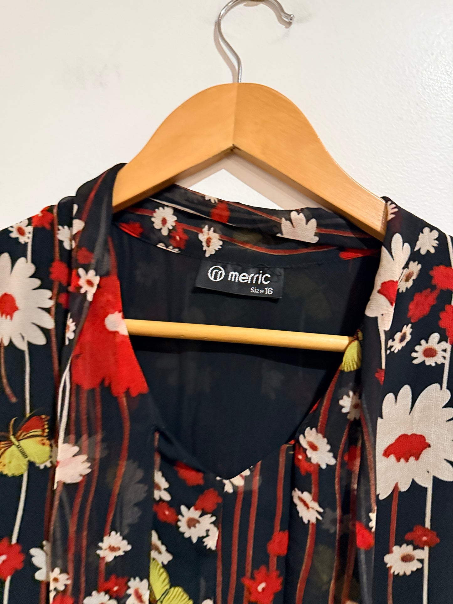 Merric Floral Print Sleeveless Top Size 18