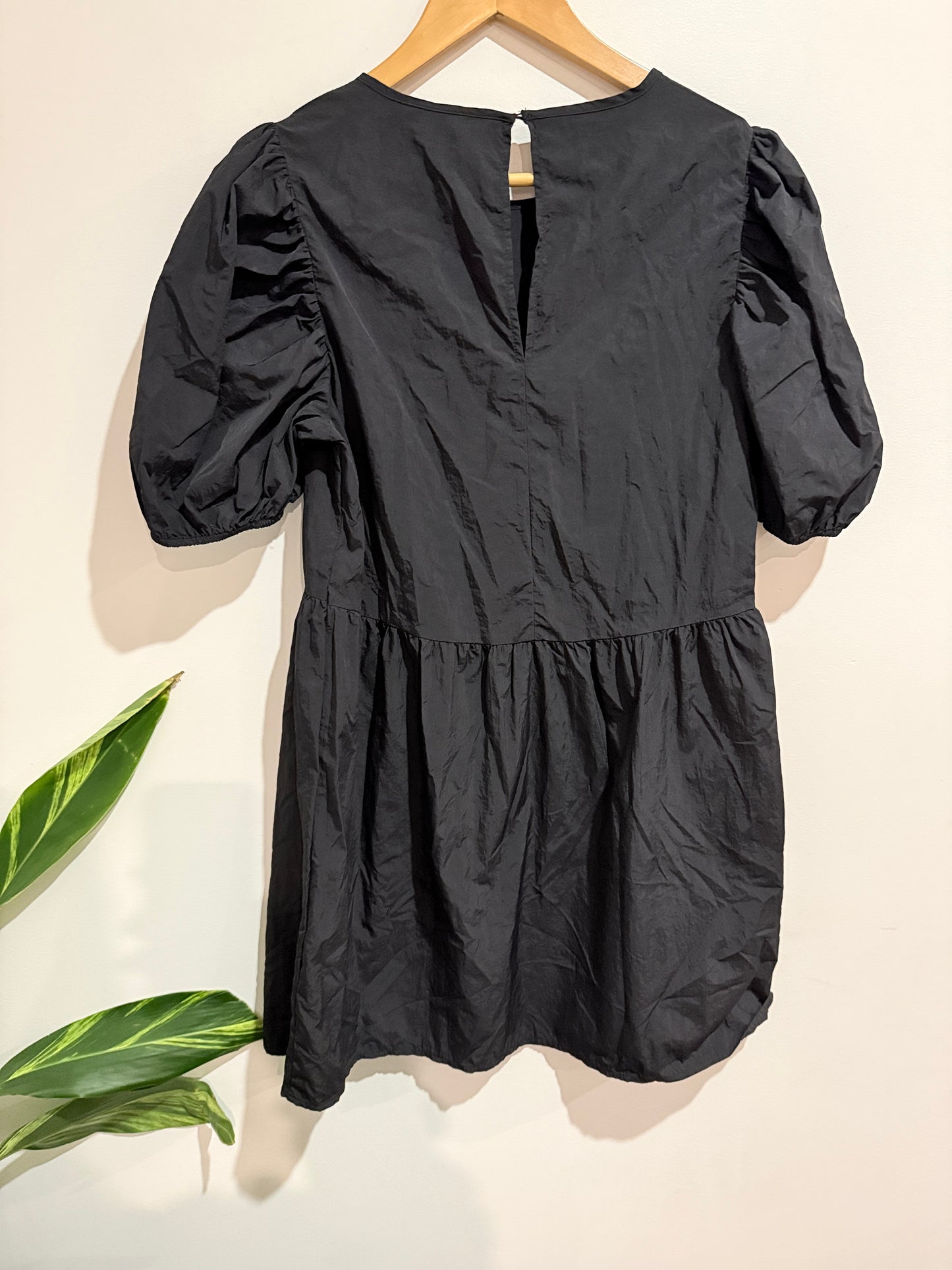 H & M Puff Sleeves Mini Dress Size 38