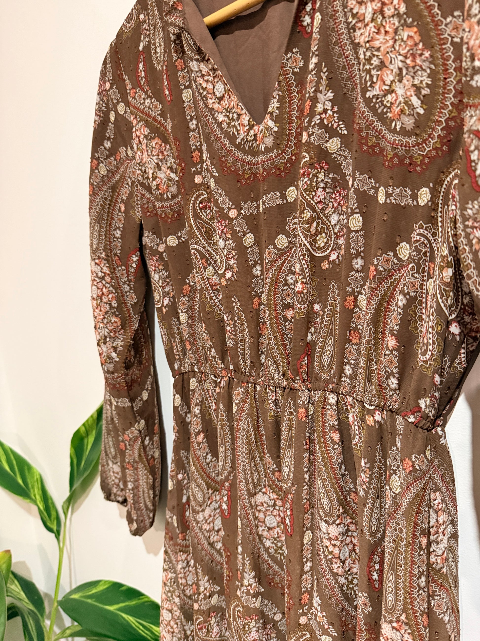 Lorraine Paisley Maxi Dress Size 8