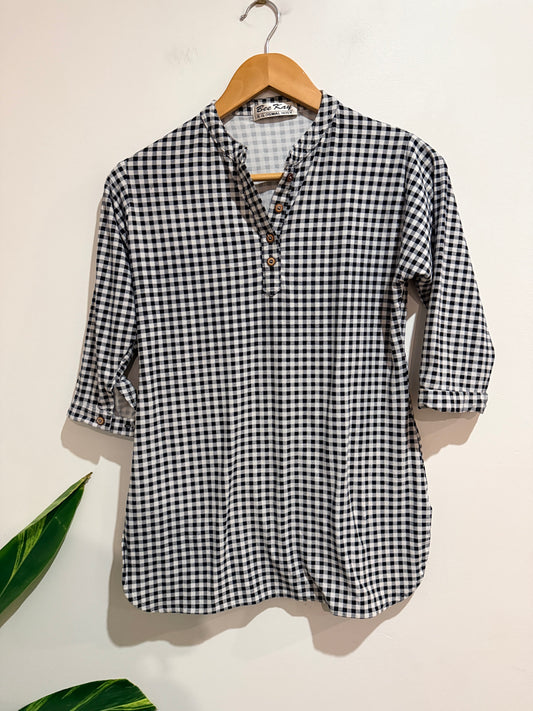 Bee Kay Checkered Tunic Top Size U/Arm to U/Arm 45cm