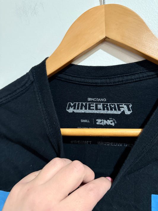 Mojang Graphic T-shirt Size Small | U/Arm to U/Arm 44cm