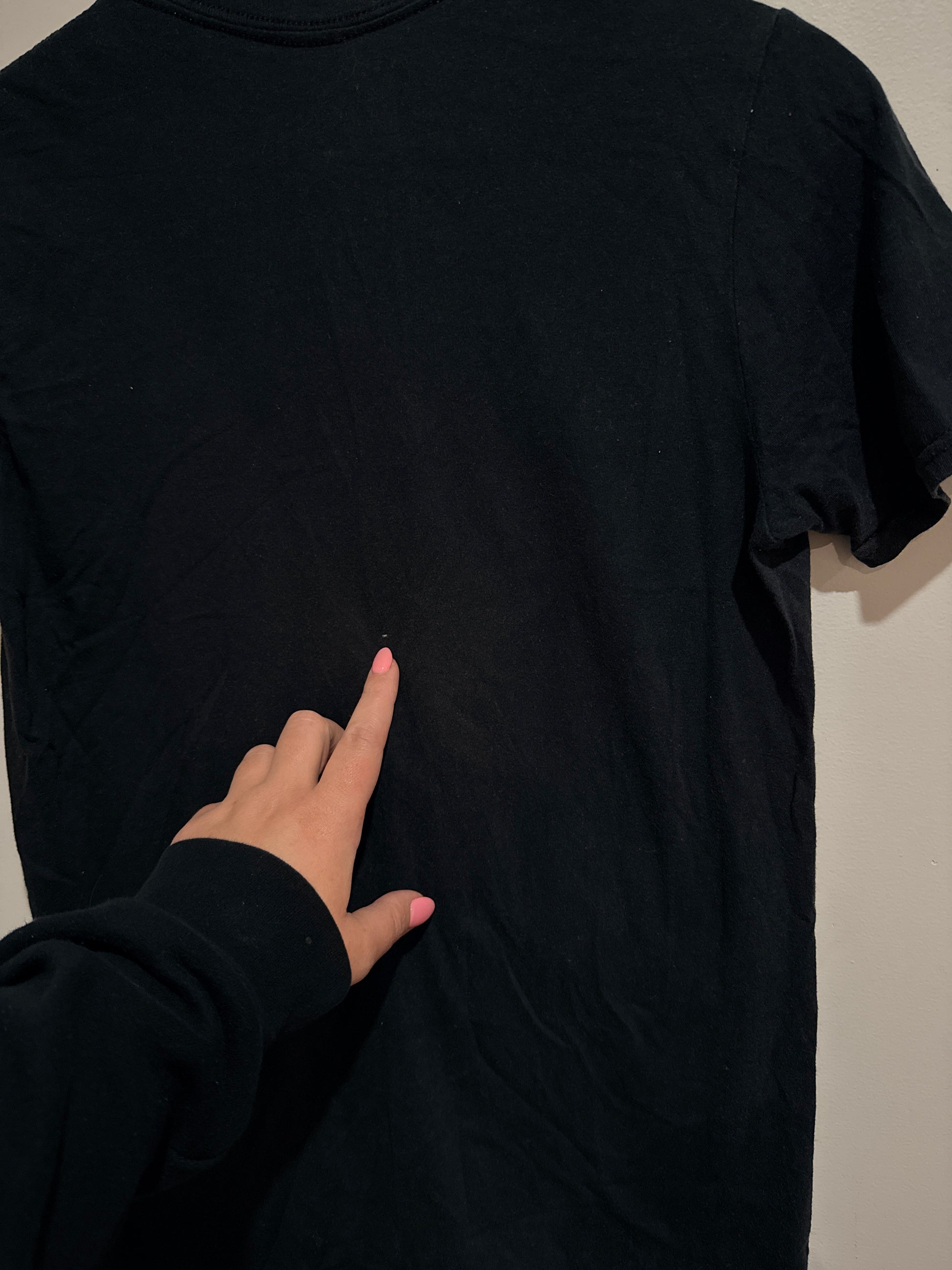 Mojang Graphic T-shirt Size Small | U/Arm to U/Arm 44cm