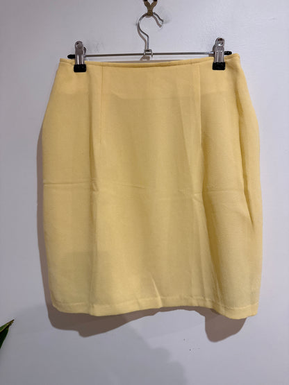 Brand Unknown High-waisted Mini Skirt Size Waist 72cm