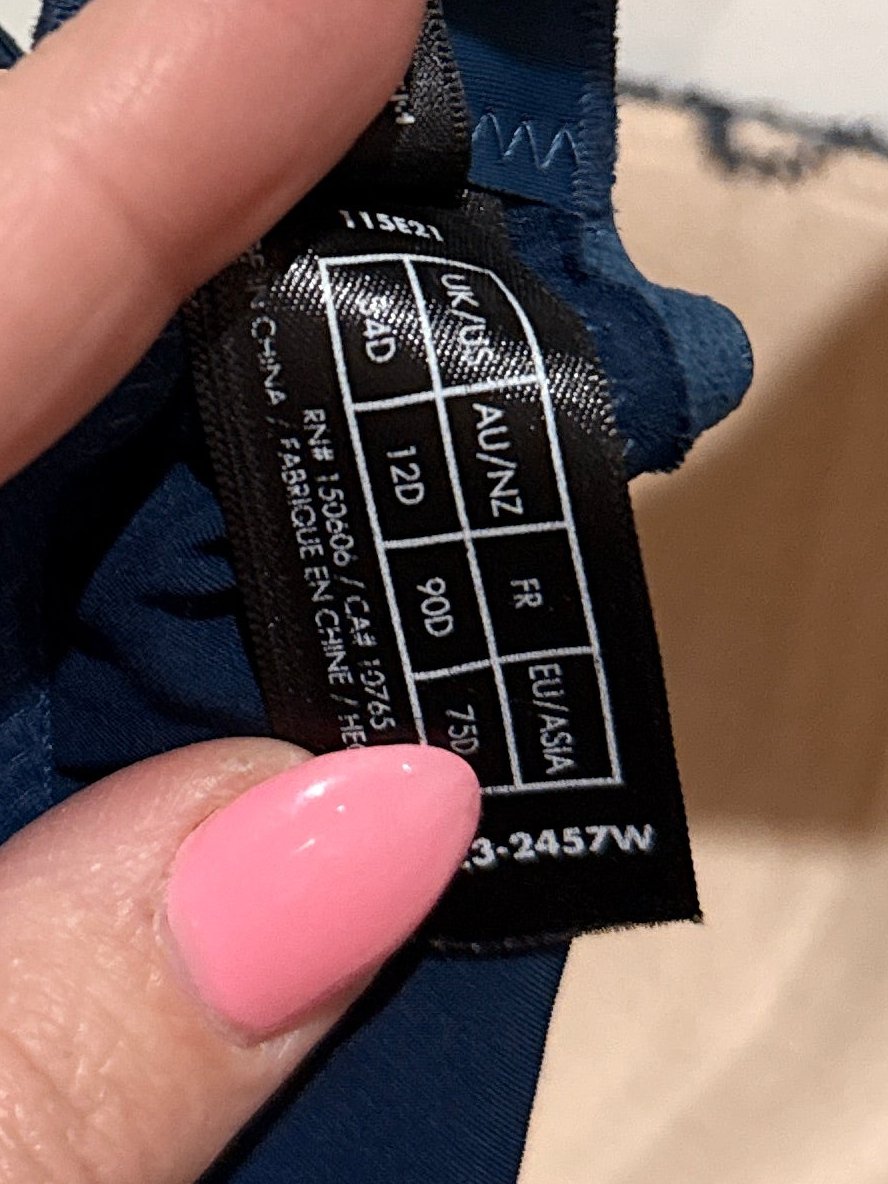 Pleasure State Lace Balcony Bra Size 23
