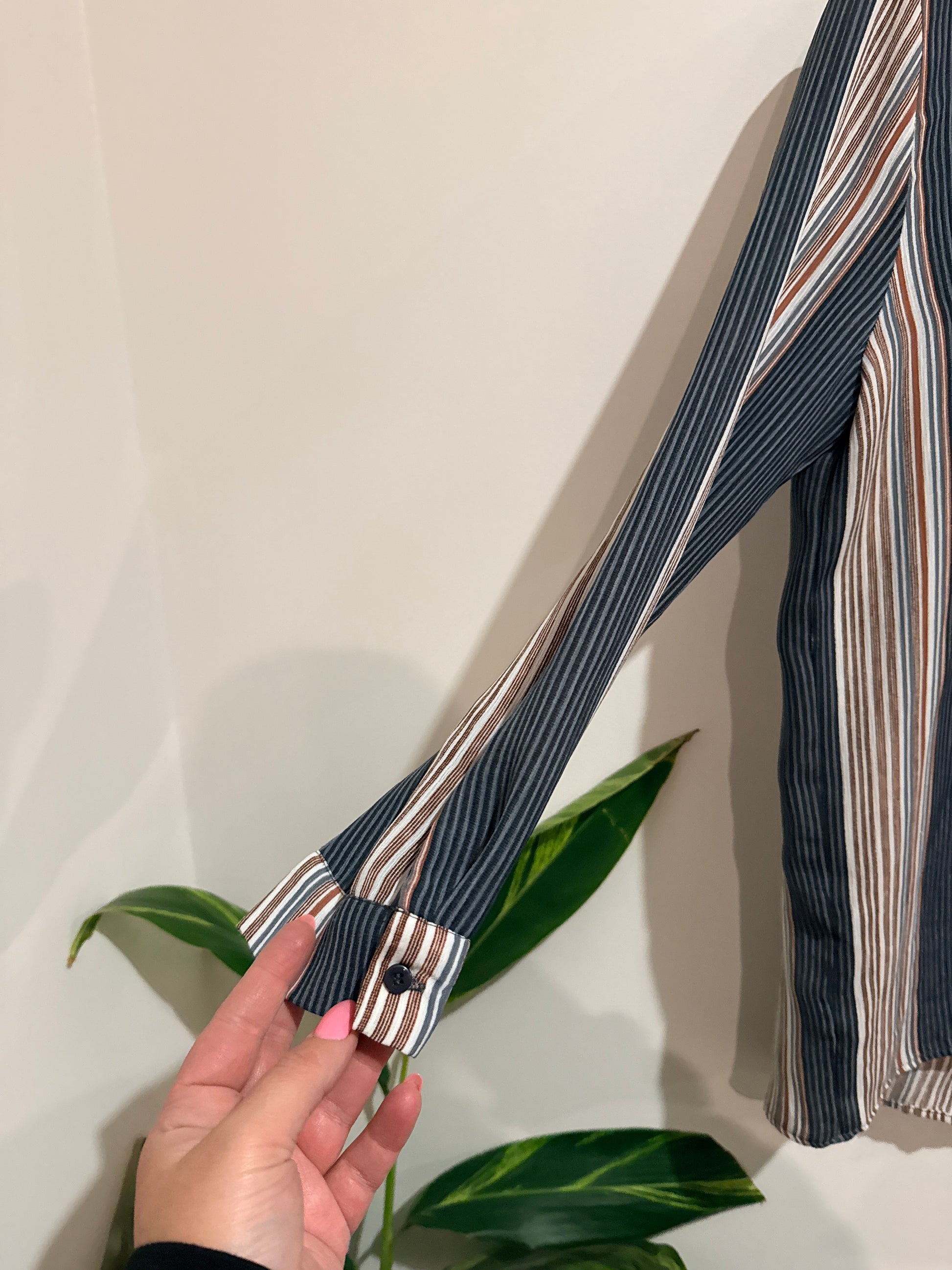 Clovis Vertical-striped Long-sleeve Shirt Size U/Arm to U/Arm 43cm