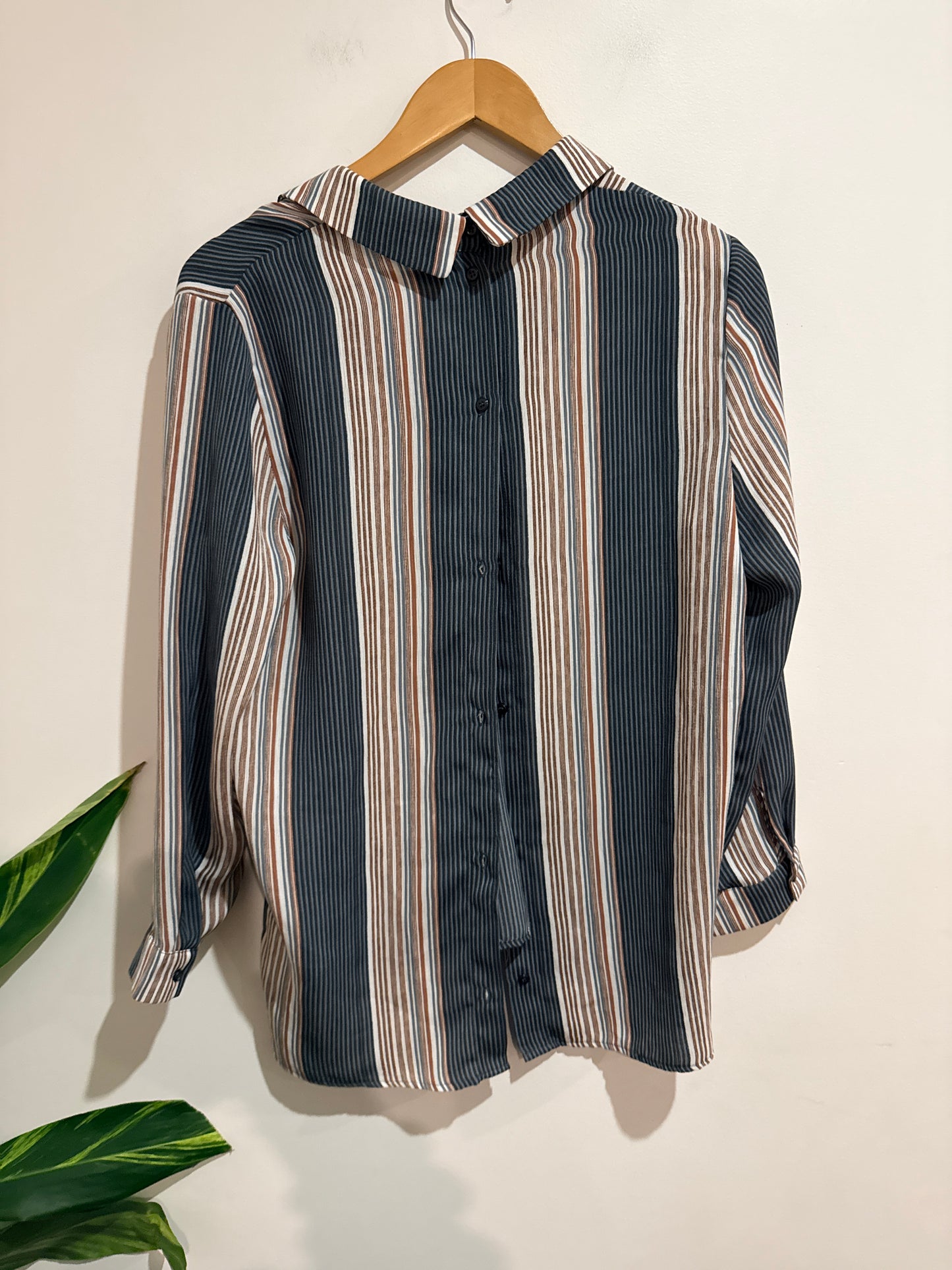 Clovis Vertical-striped Long-sleeve Shirt Size U/Arm to U/Arm 43cm