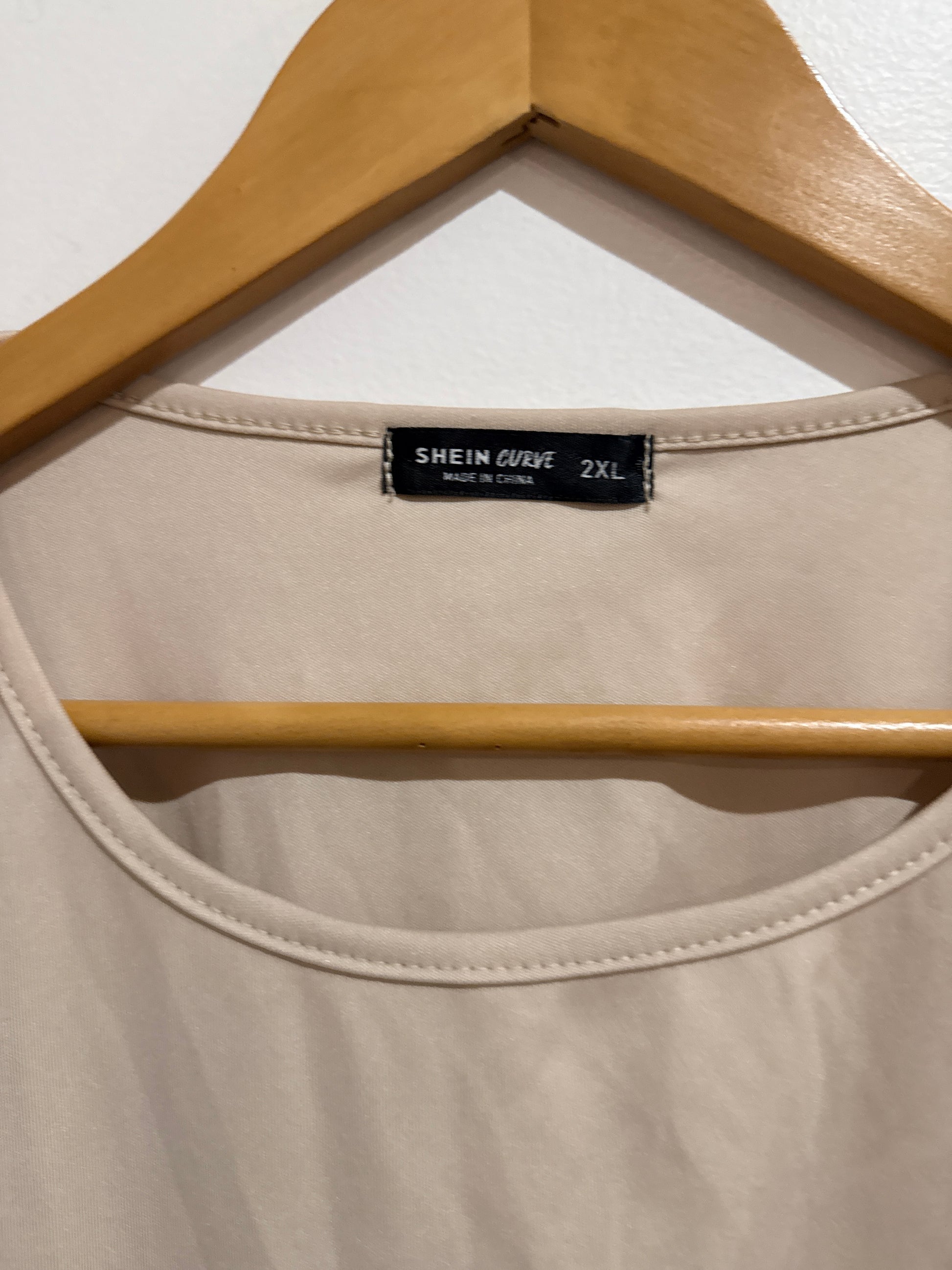 Shein Short-sleeved Top Size 2XL
