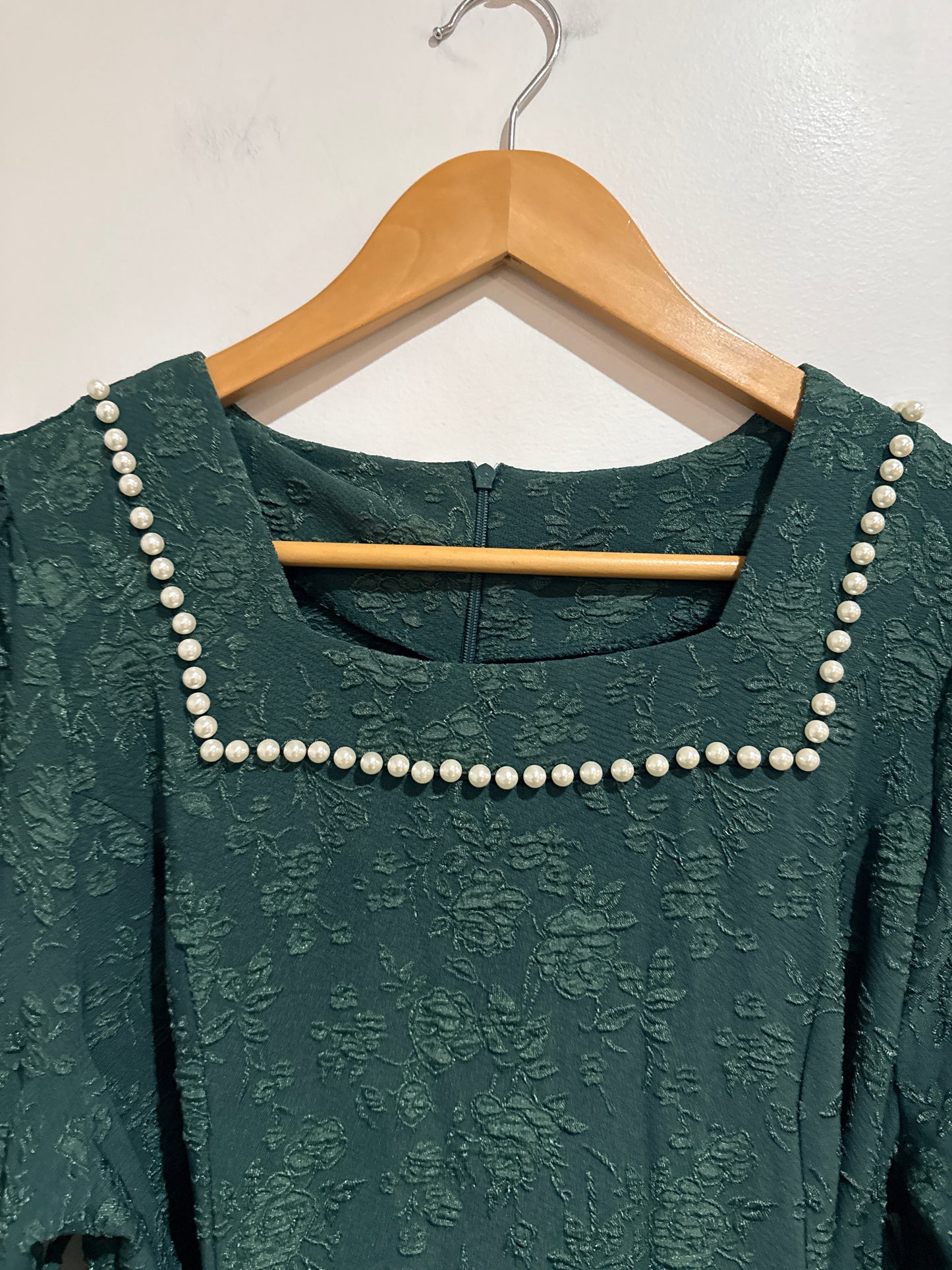 Shein Long-sleeved Dress Size L | U/Arm to U/Arm 50cm