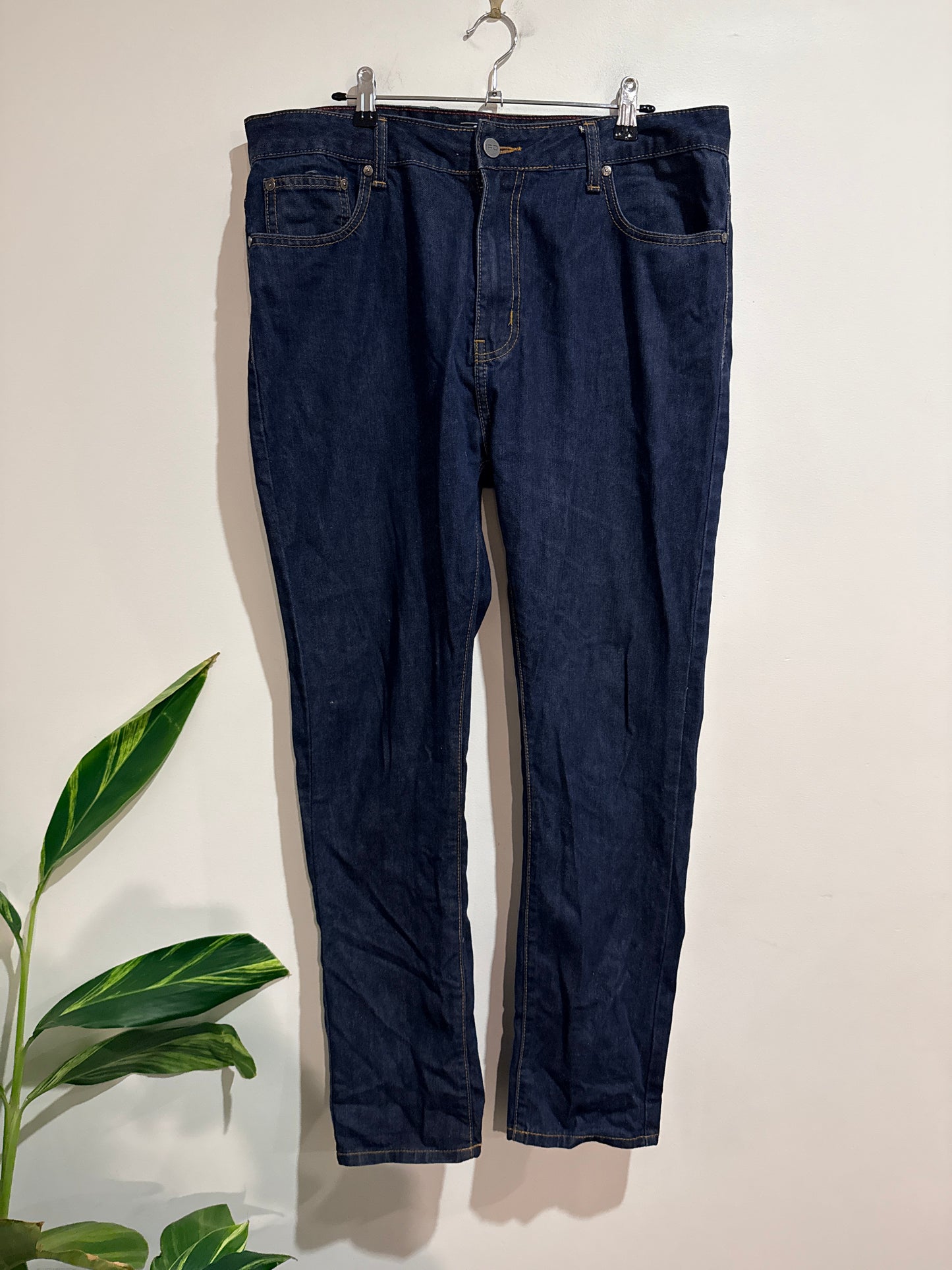 IFD Straight-leg Denim Jeans Size 34"