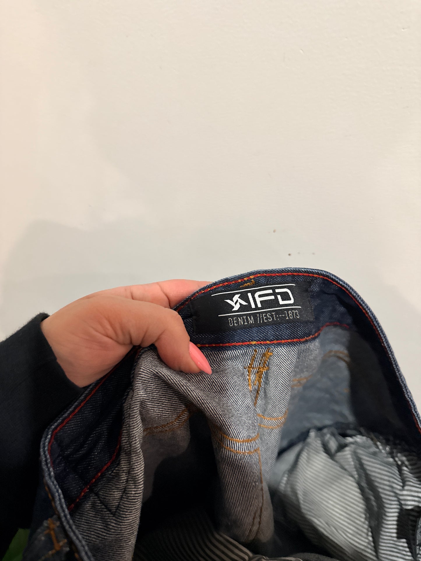 IFD Straight-leg Denim Jeans Size 34"