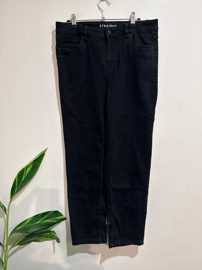 Brand Unknown Straight-fit Jeans Size 12