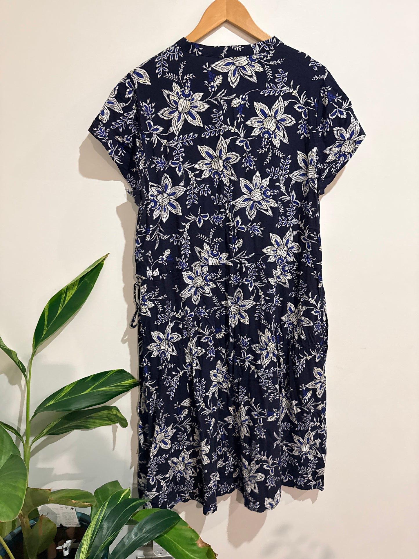 Jacqui.e Floral Boho Sundress Size 18