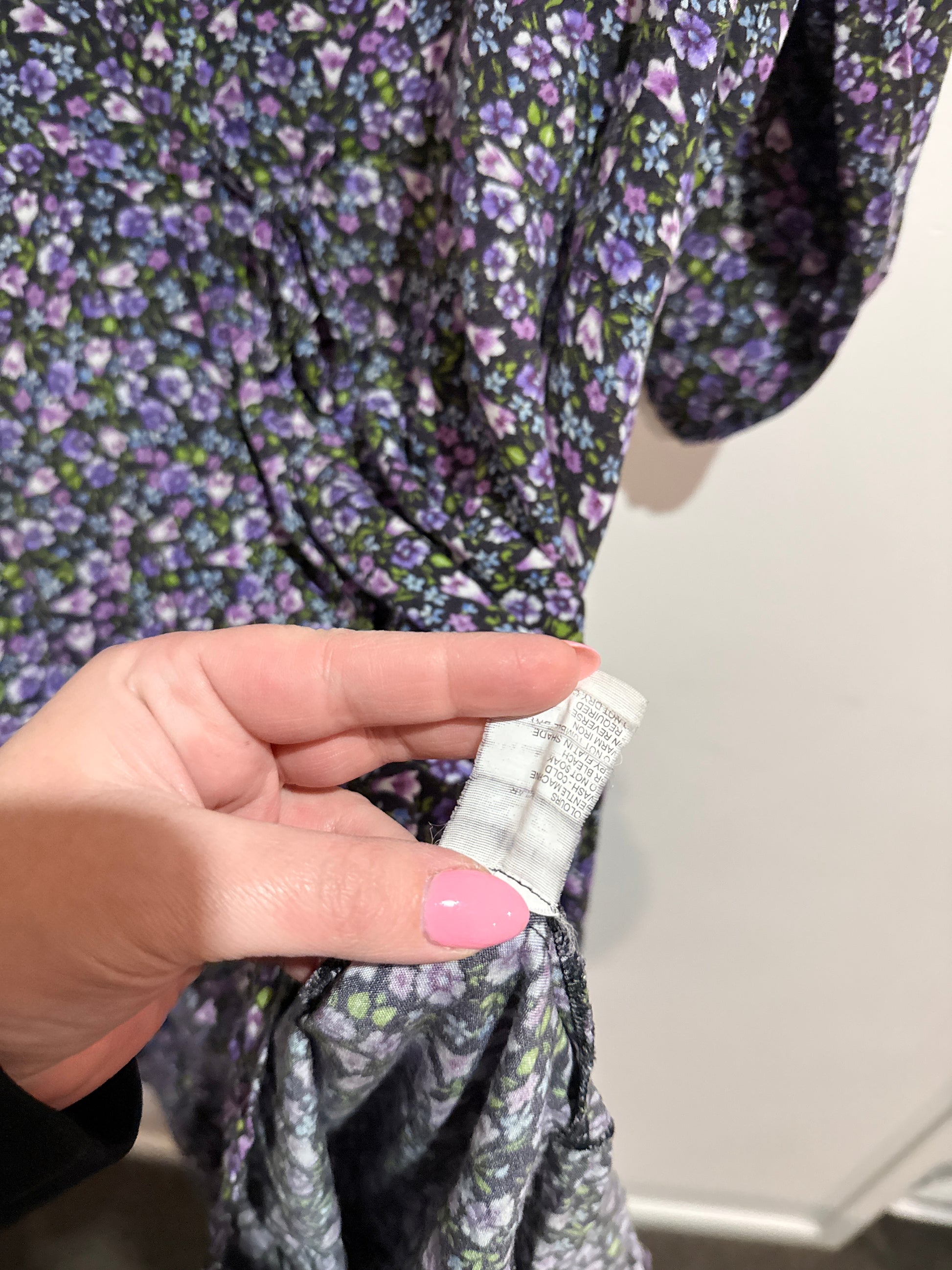 Capture Ditsy Floral Dress Size 18