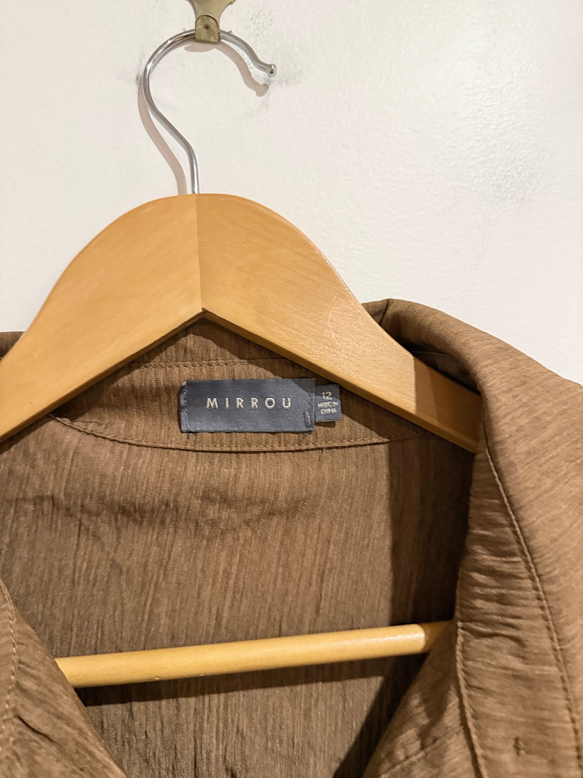 Mirrou Textured Long-sleeve Shirt Size 12