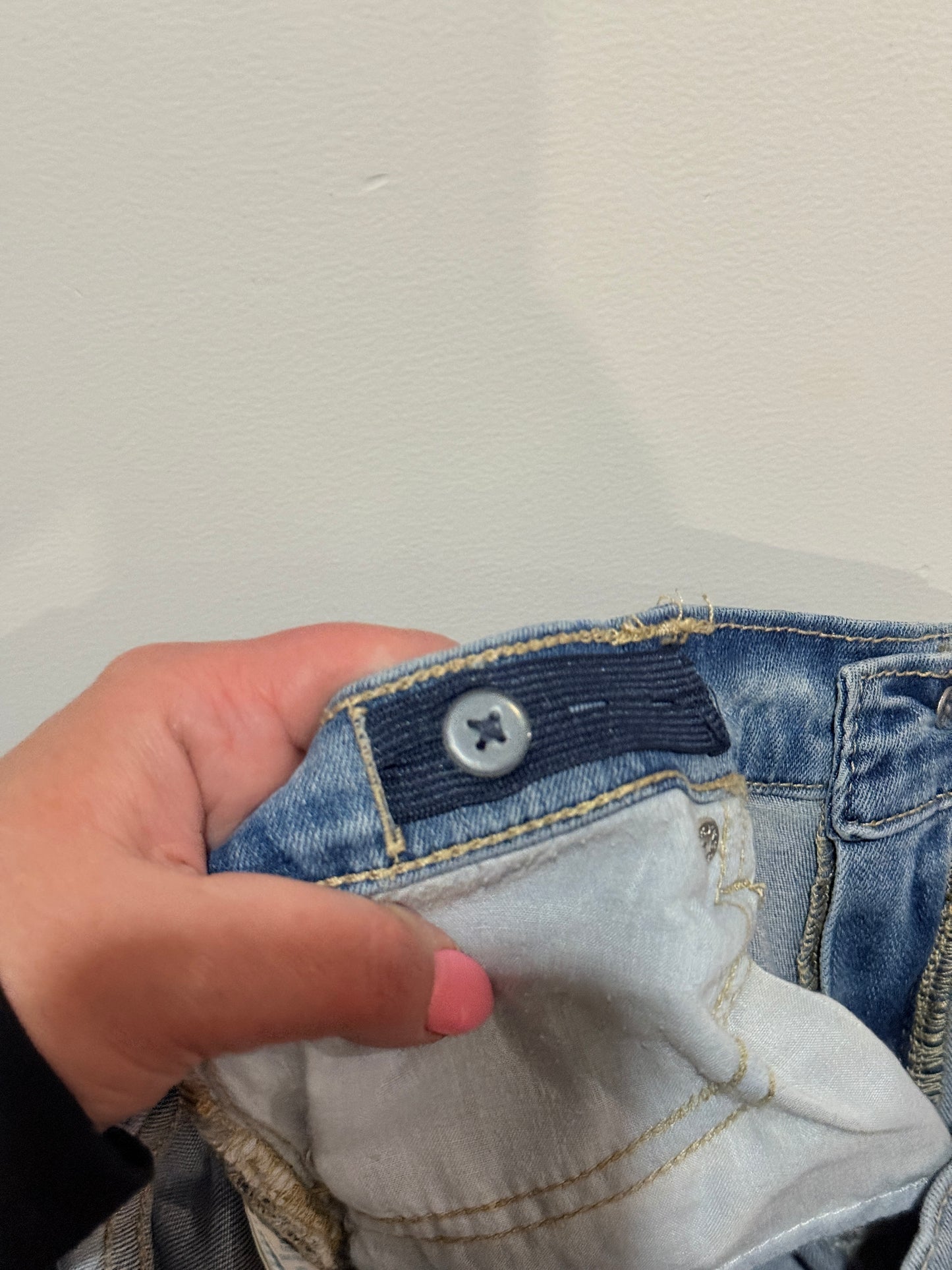 The Children's Rose Embroidered Ankle Jeans Size 14 | Waist 70cm