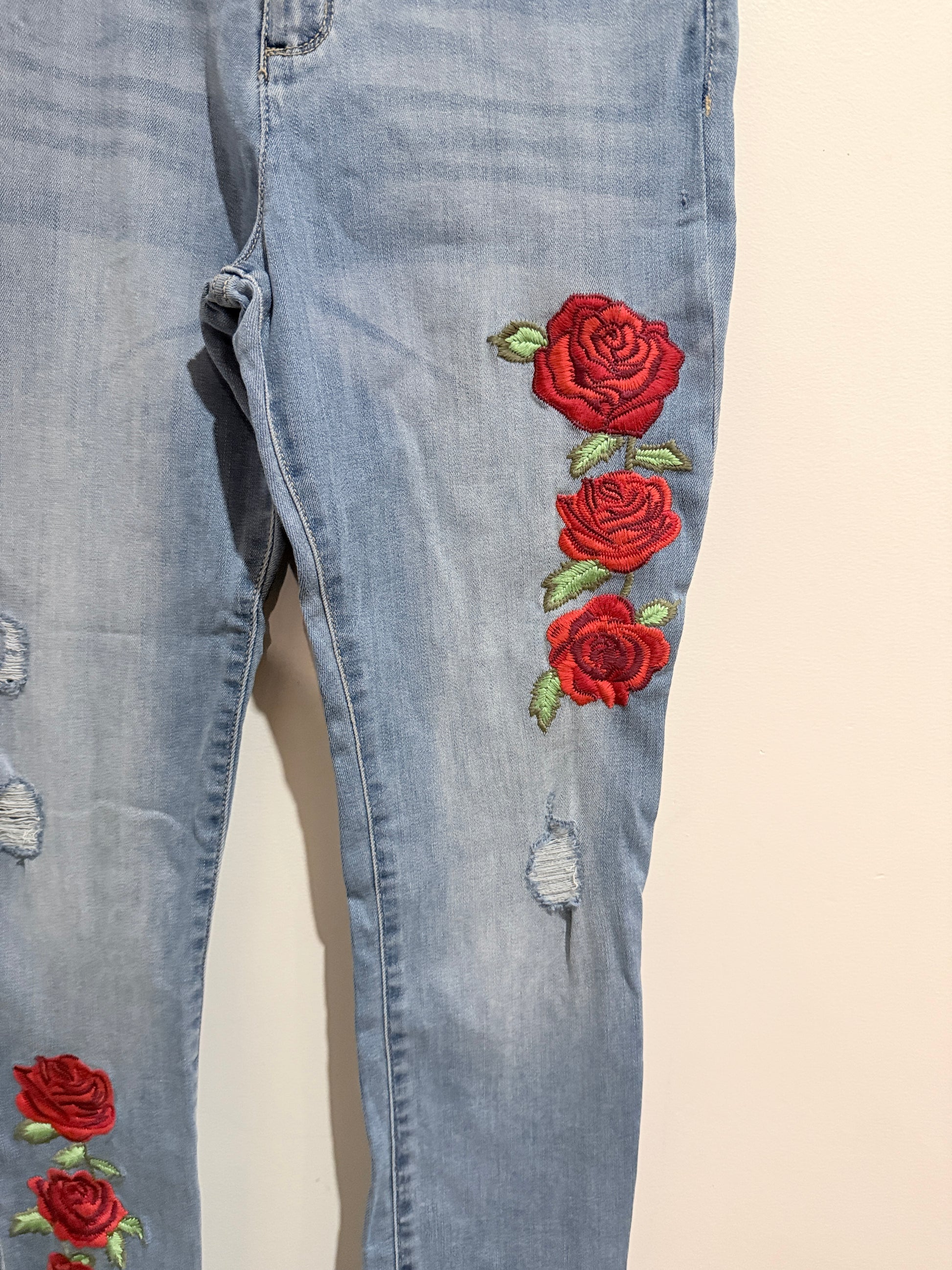 The Children's Rose Embroidered Ankle Jeans Size 14 | Waist 70cm