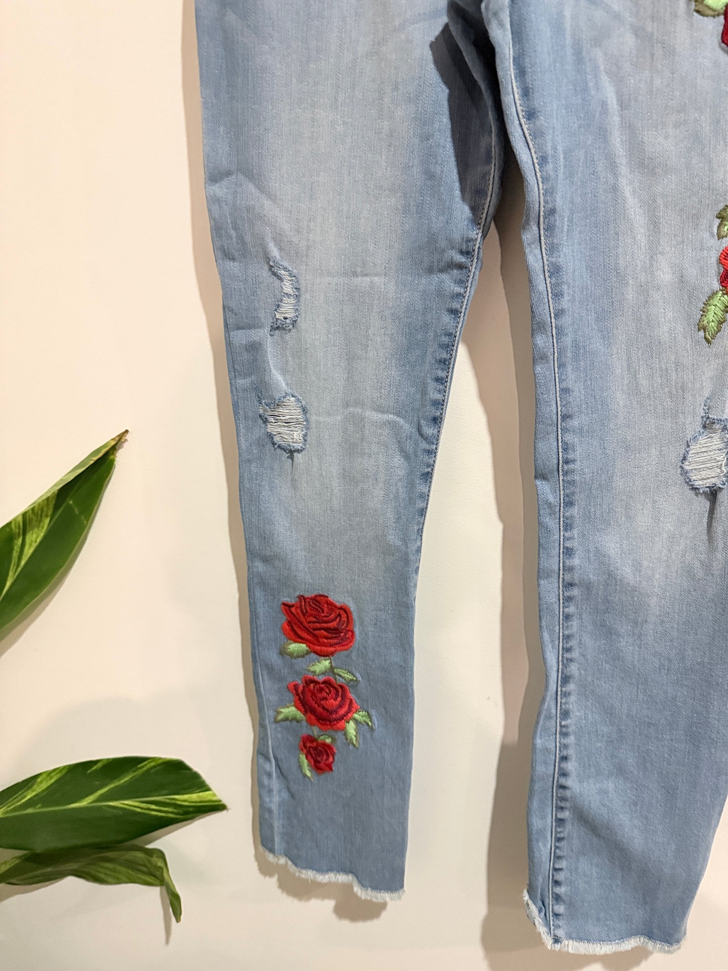 The Children's Rose Embroidered Ankle Jeans Size 14 | Waist 70cm
