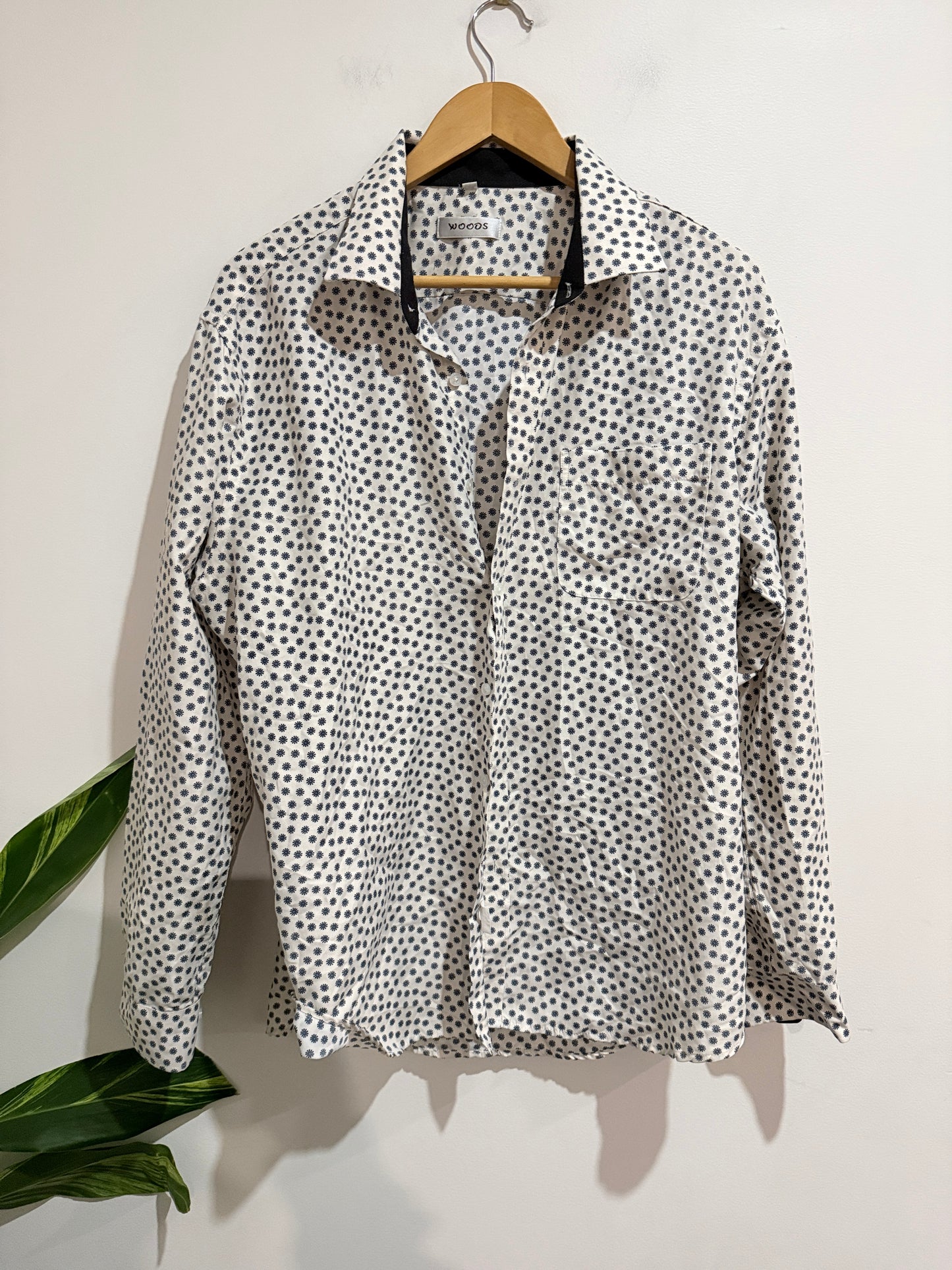 Woods Button-down Shirt Size XL
