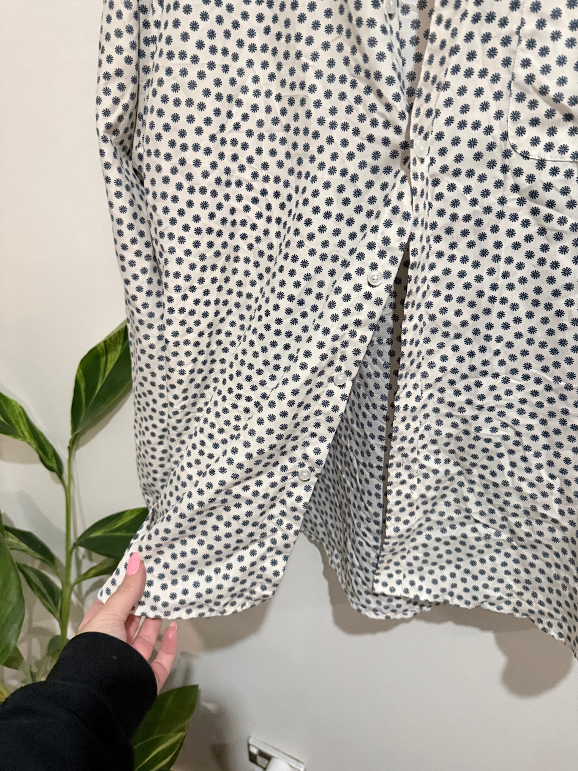 Woods Button-down Shirt Size XL