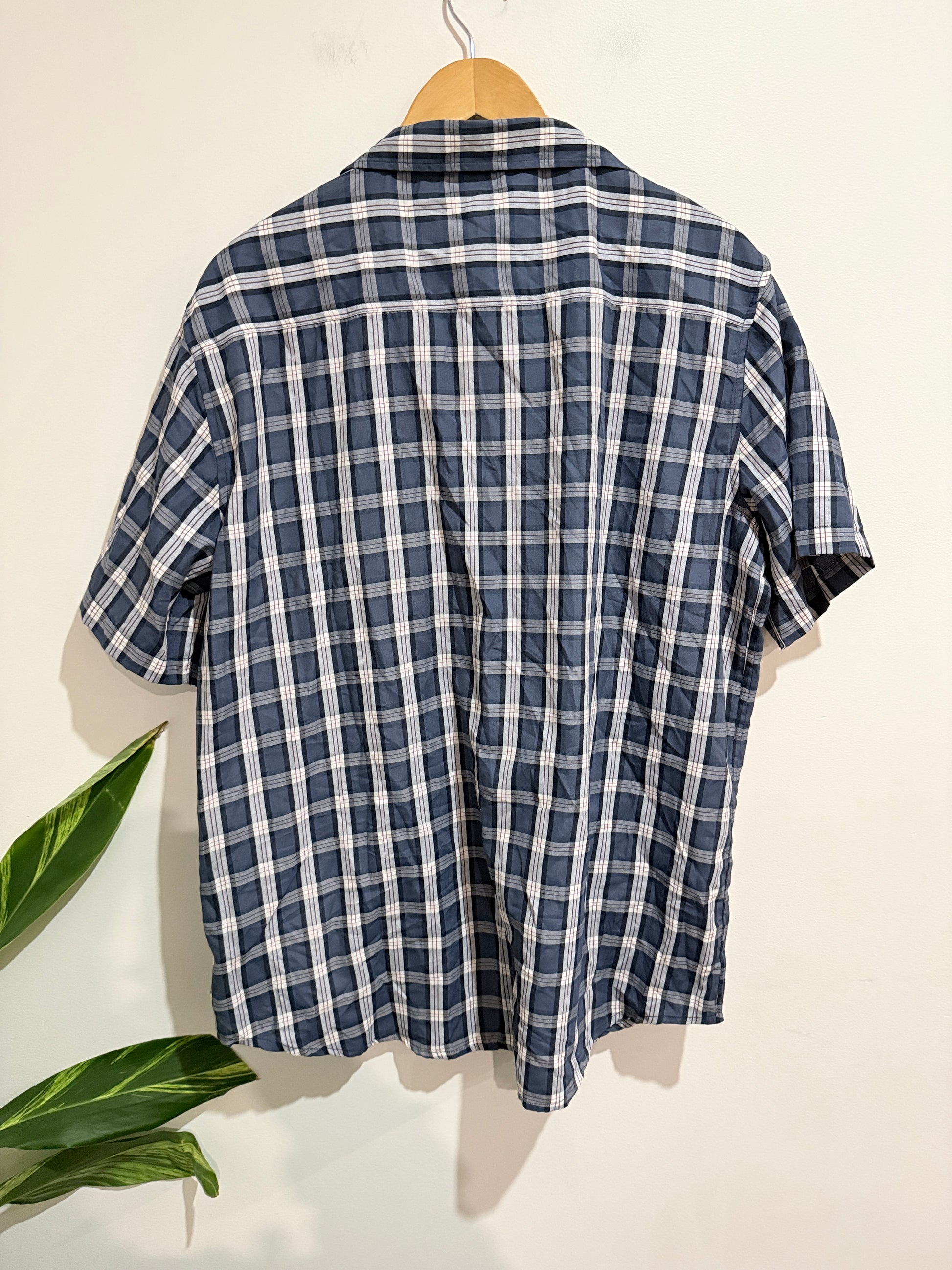 Pilgrim Casual Shirt Size XL