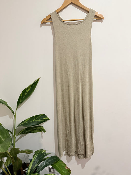 Spirit Sleeveless Maxi Dress Size 16