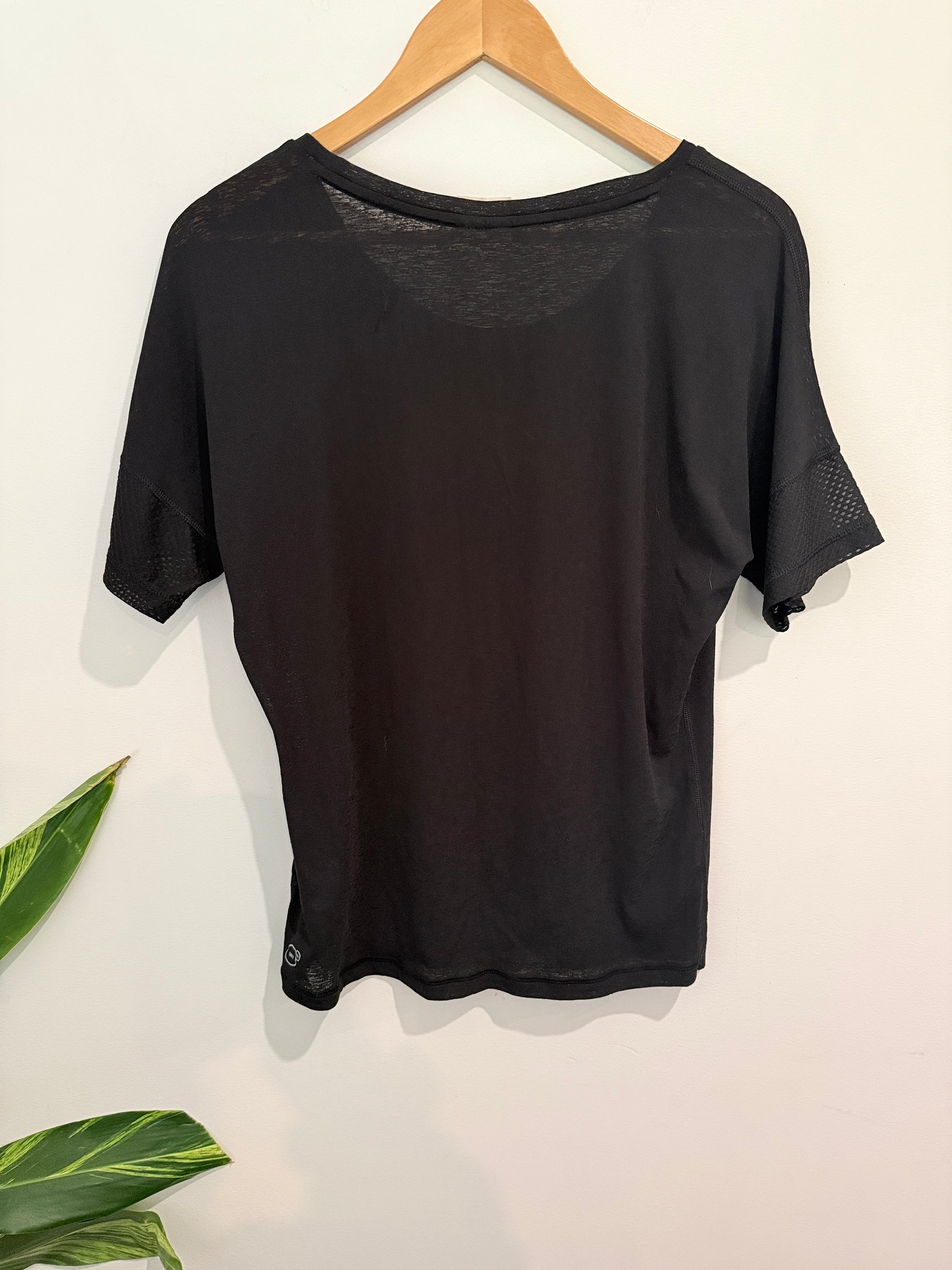 Puma Athletic T-shirt Size 12