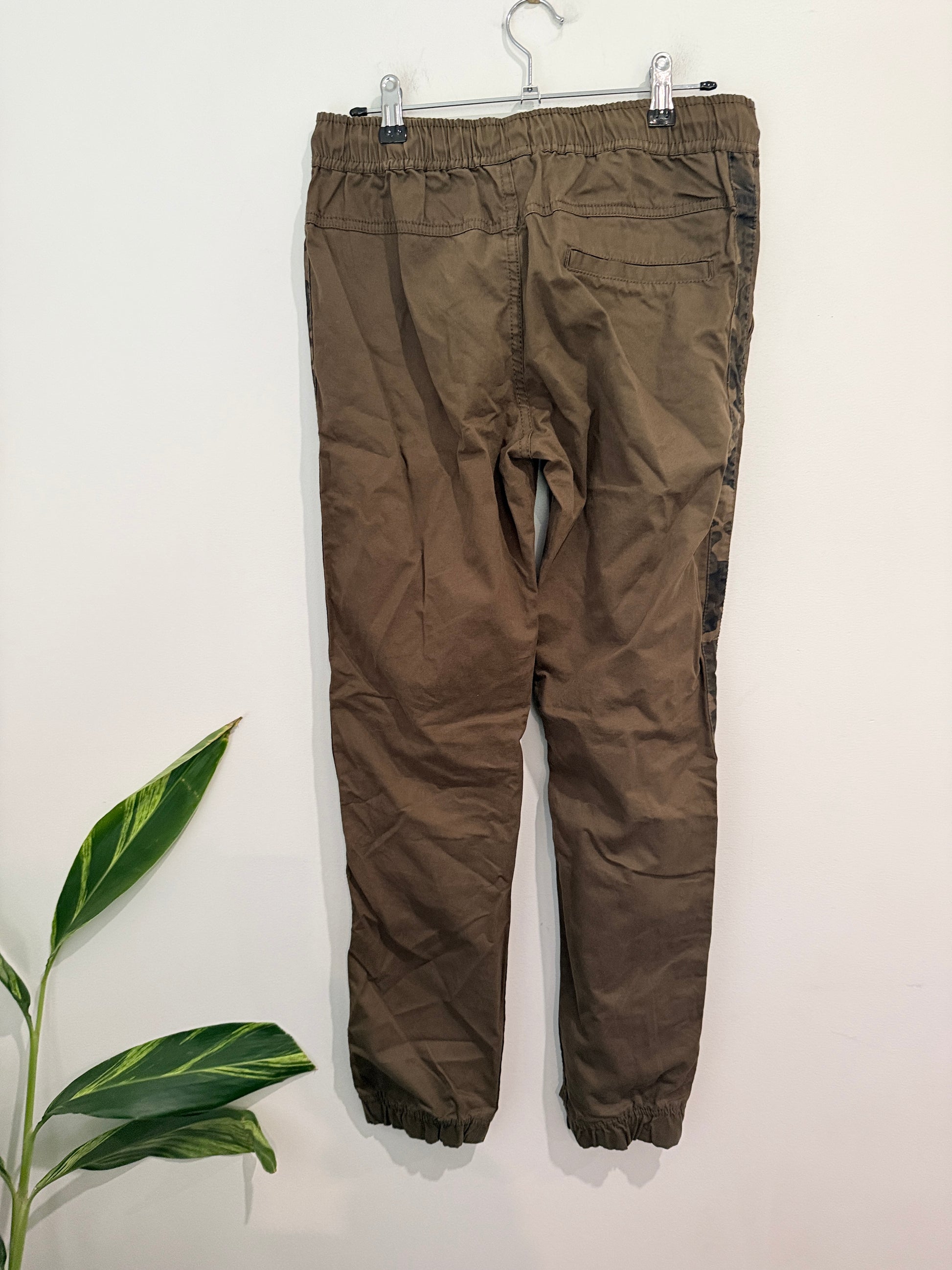 Max Boys Twill Jogger Pants Size 15-16 Years