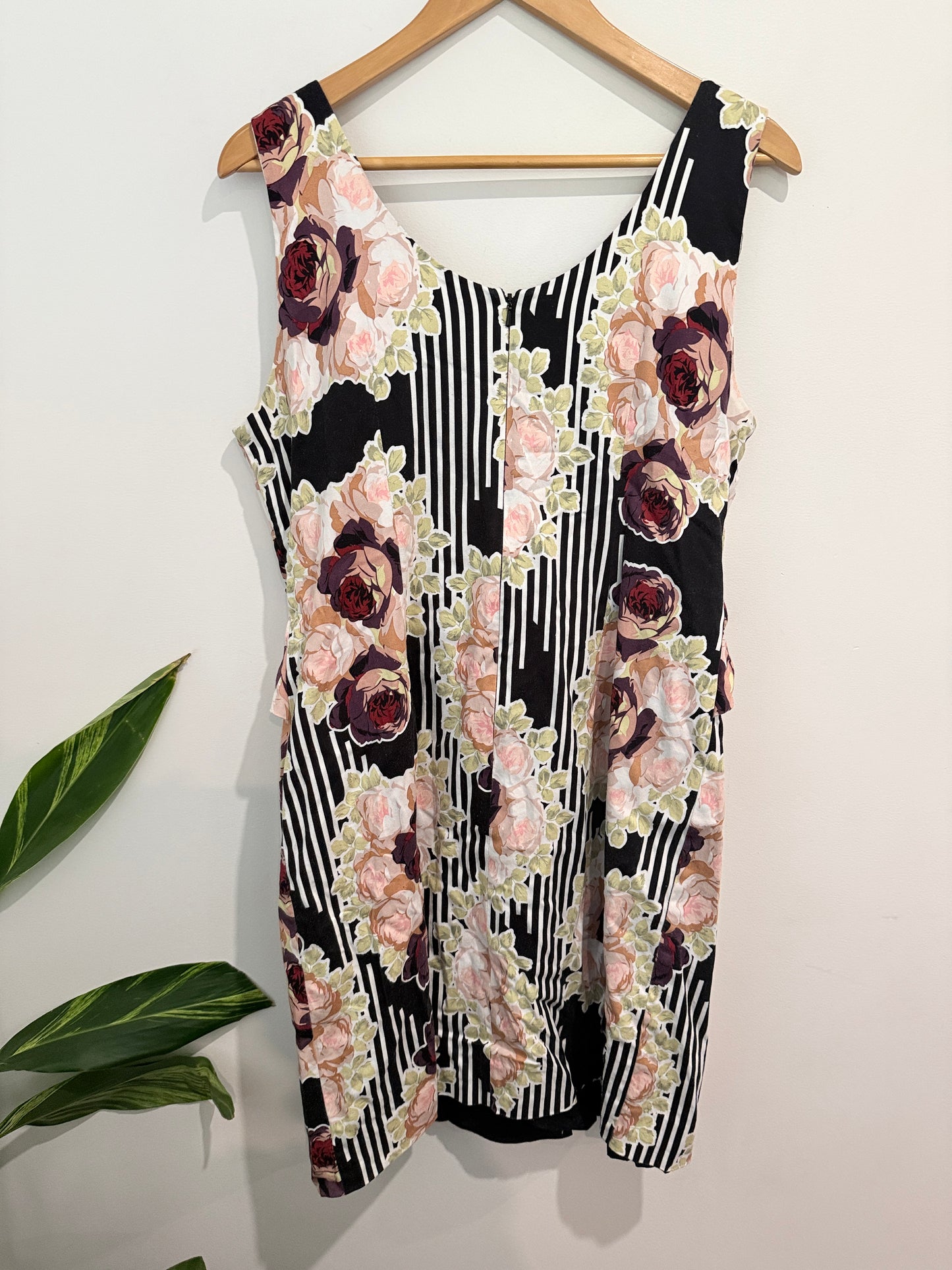 Redhead (NZ Made) Knee-length Sheath Dress