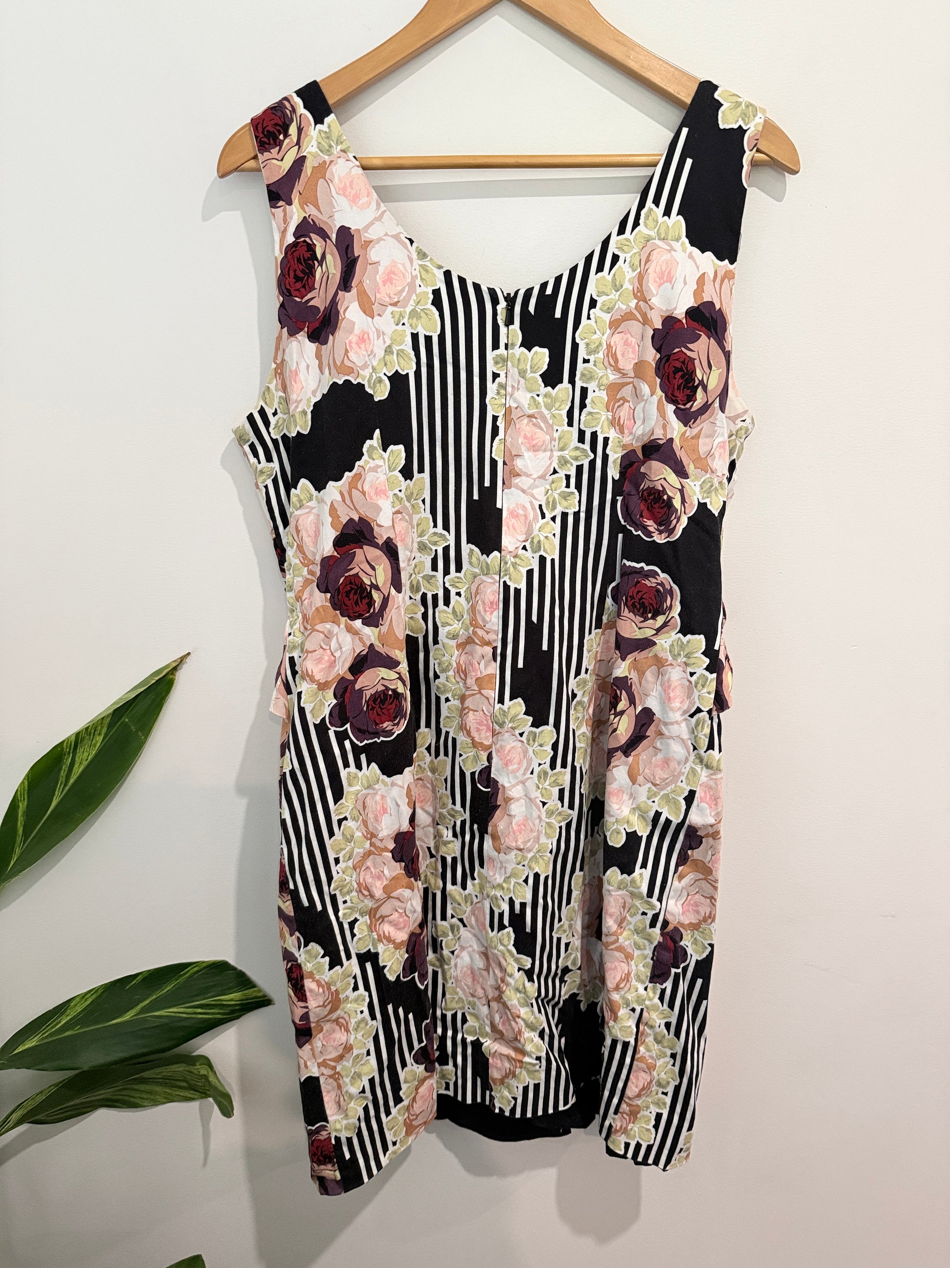 Redhead (NZ Made) Knee-length Sheath Dress