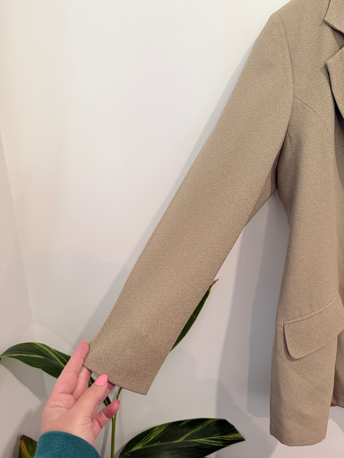 Lourentsa Tweed Blazer Size S | U/Arm to U/Arm 45cm