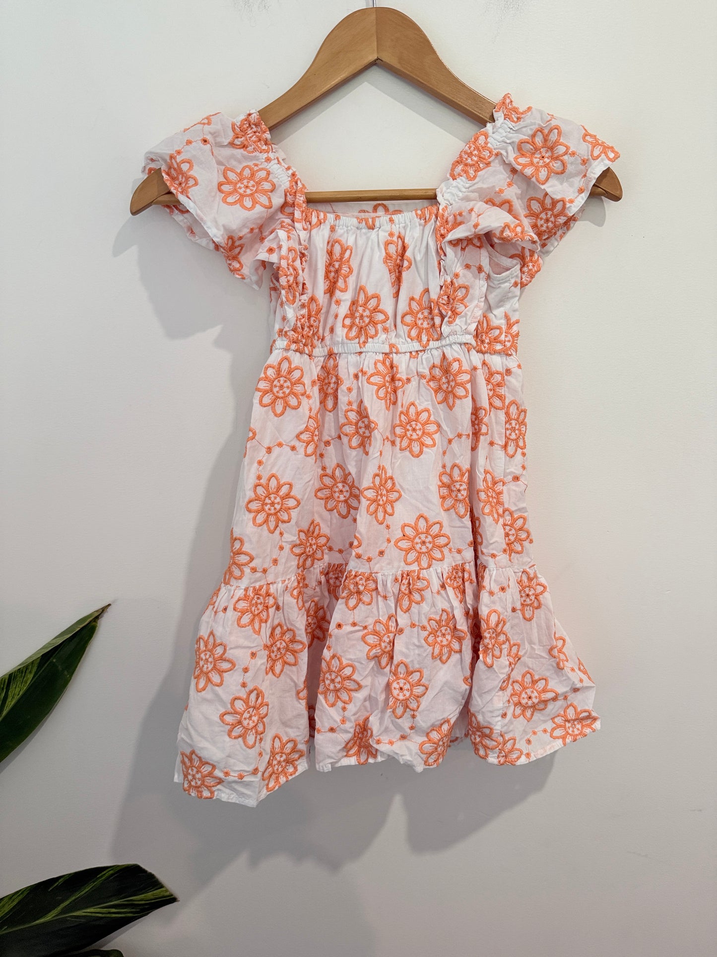 Outer & Lining: Girls Ruffled Sleeves Floral Dress Size 7
