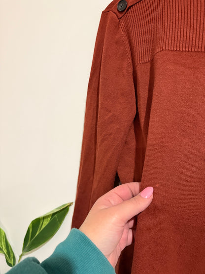 Signify Knit Sweater Size M