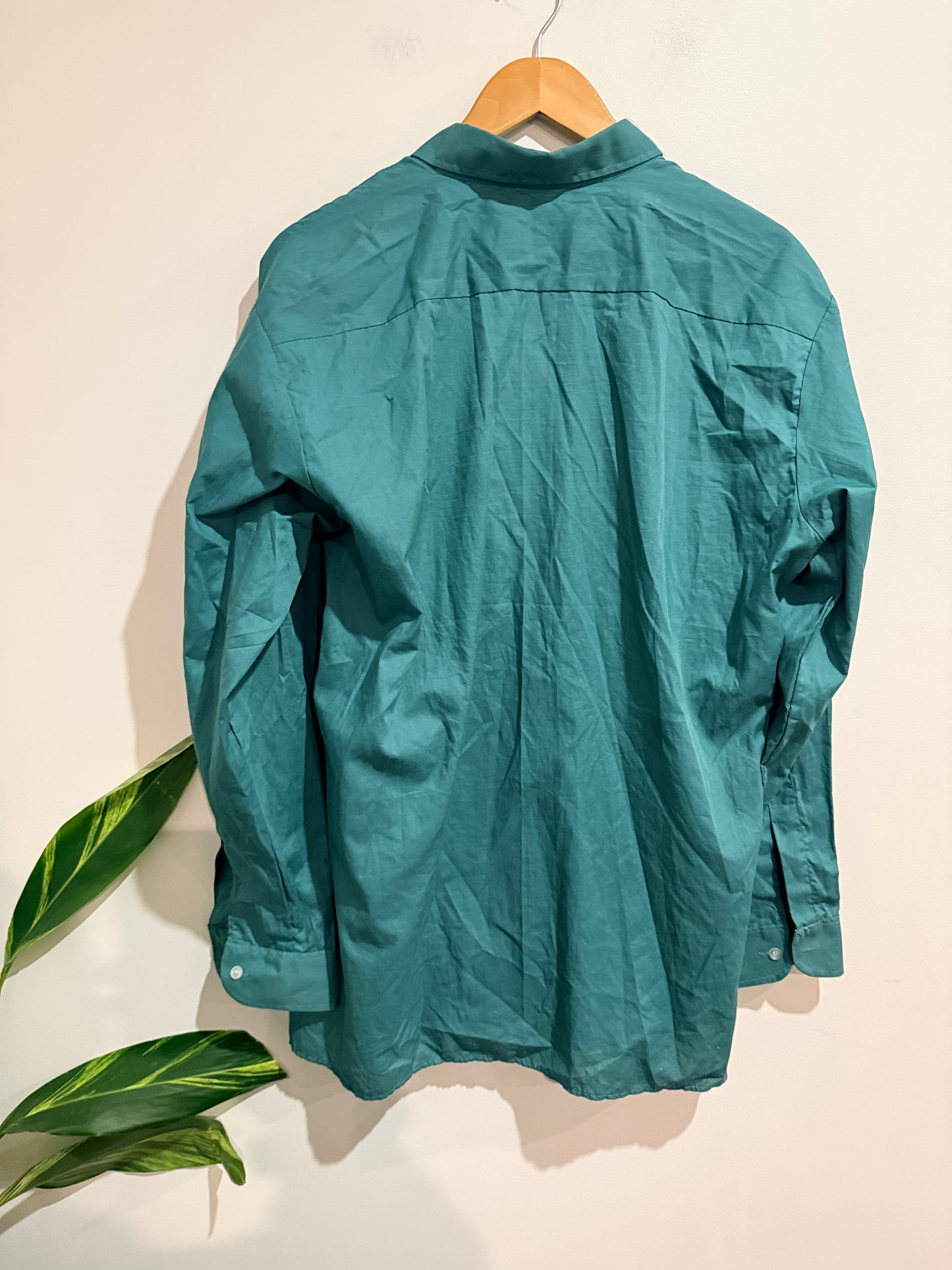 Compliments Button-down Shirt Size 42 | U/Arm to U/Arm 62cm