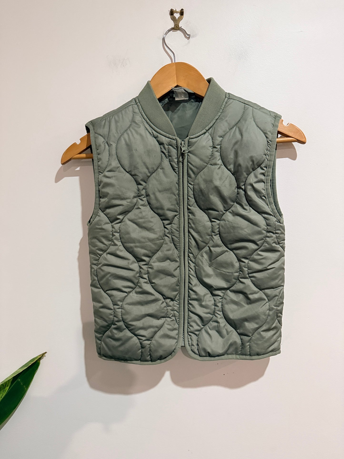 Anko Quilted Woobie Vest Size 7 | Kids 1-9
