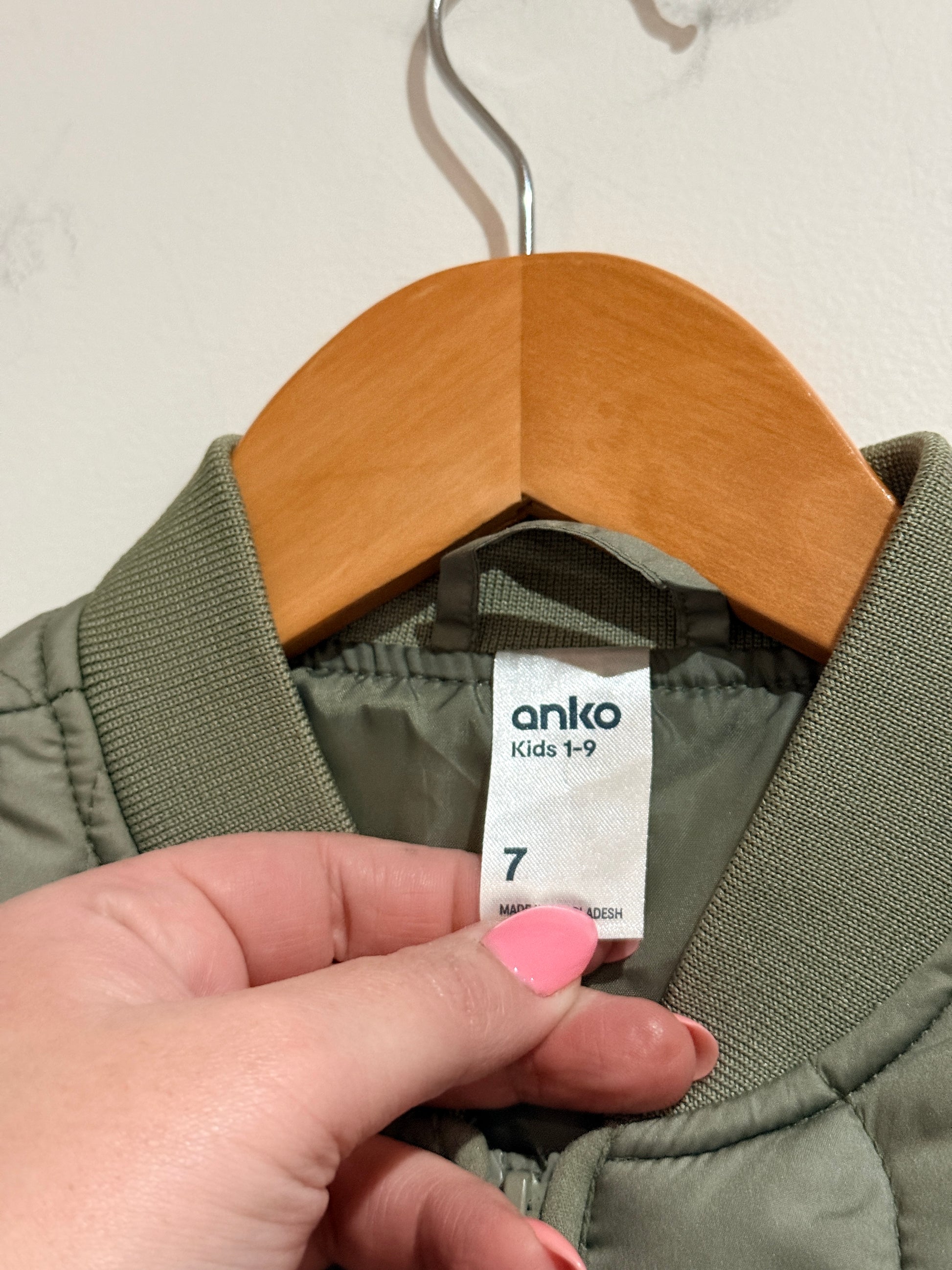Anko Quilted Woobie Vest Size 7 | Kids 1-9