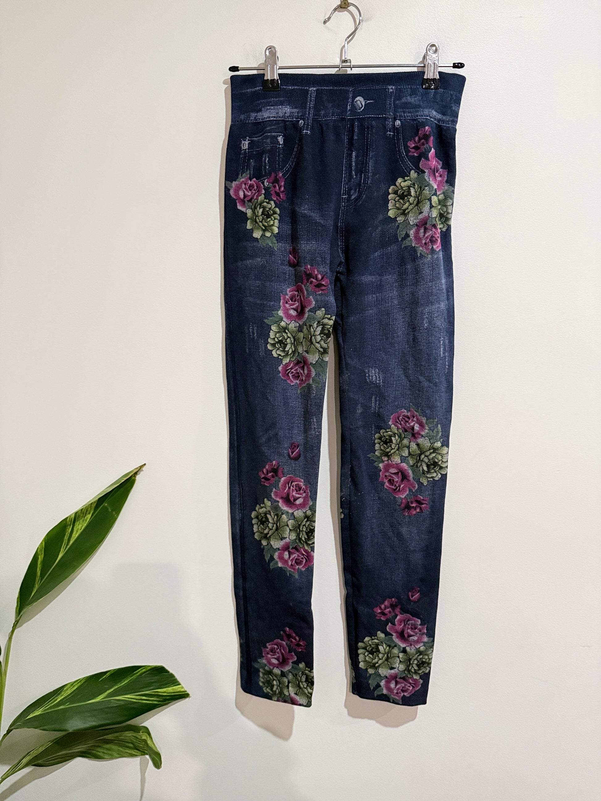 Brand Unknown Faux Denim Leggings Size Waist 60cm