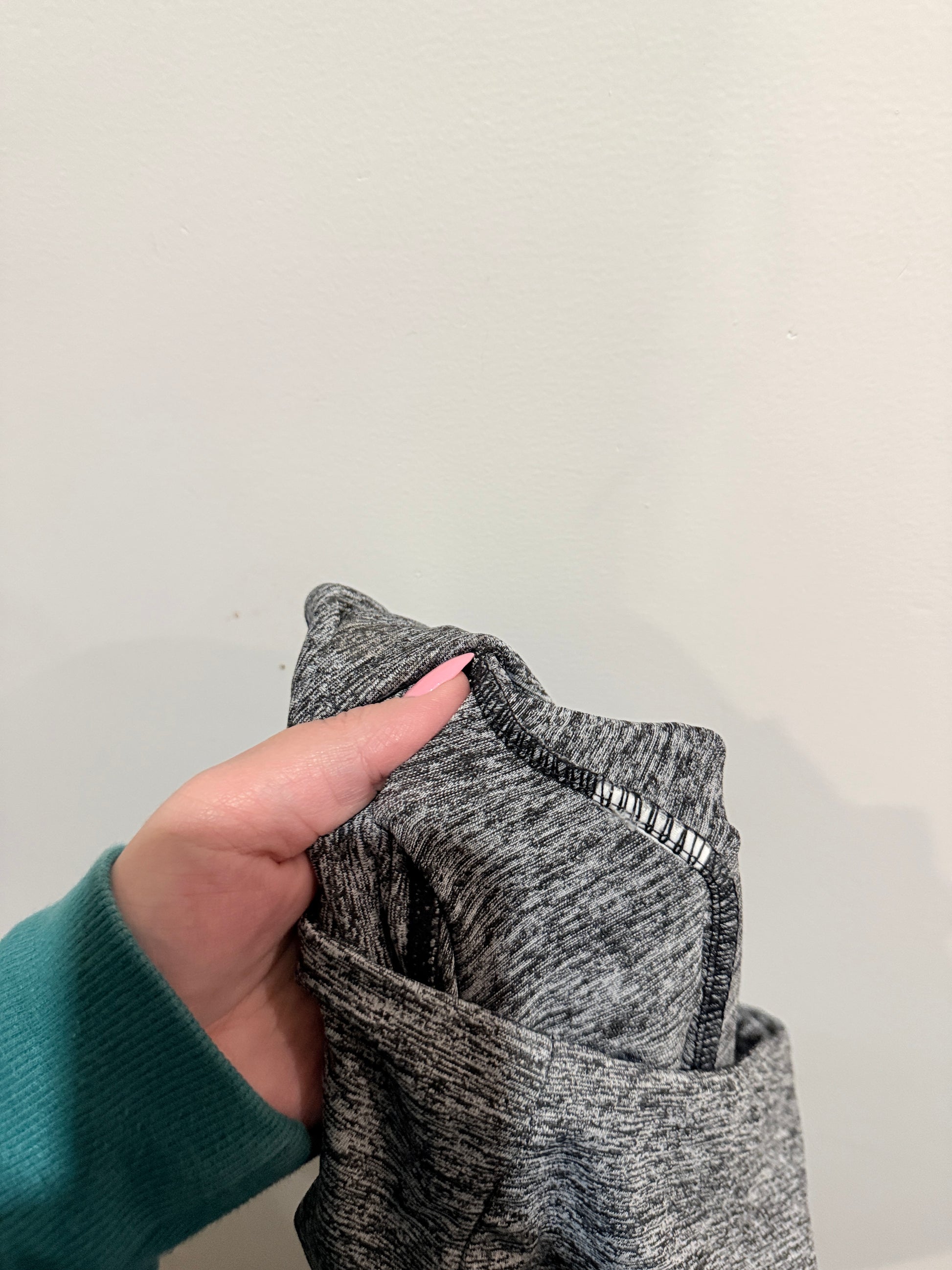 Brand Unknown Athletic Leggings Size Waist 72cm