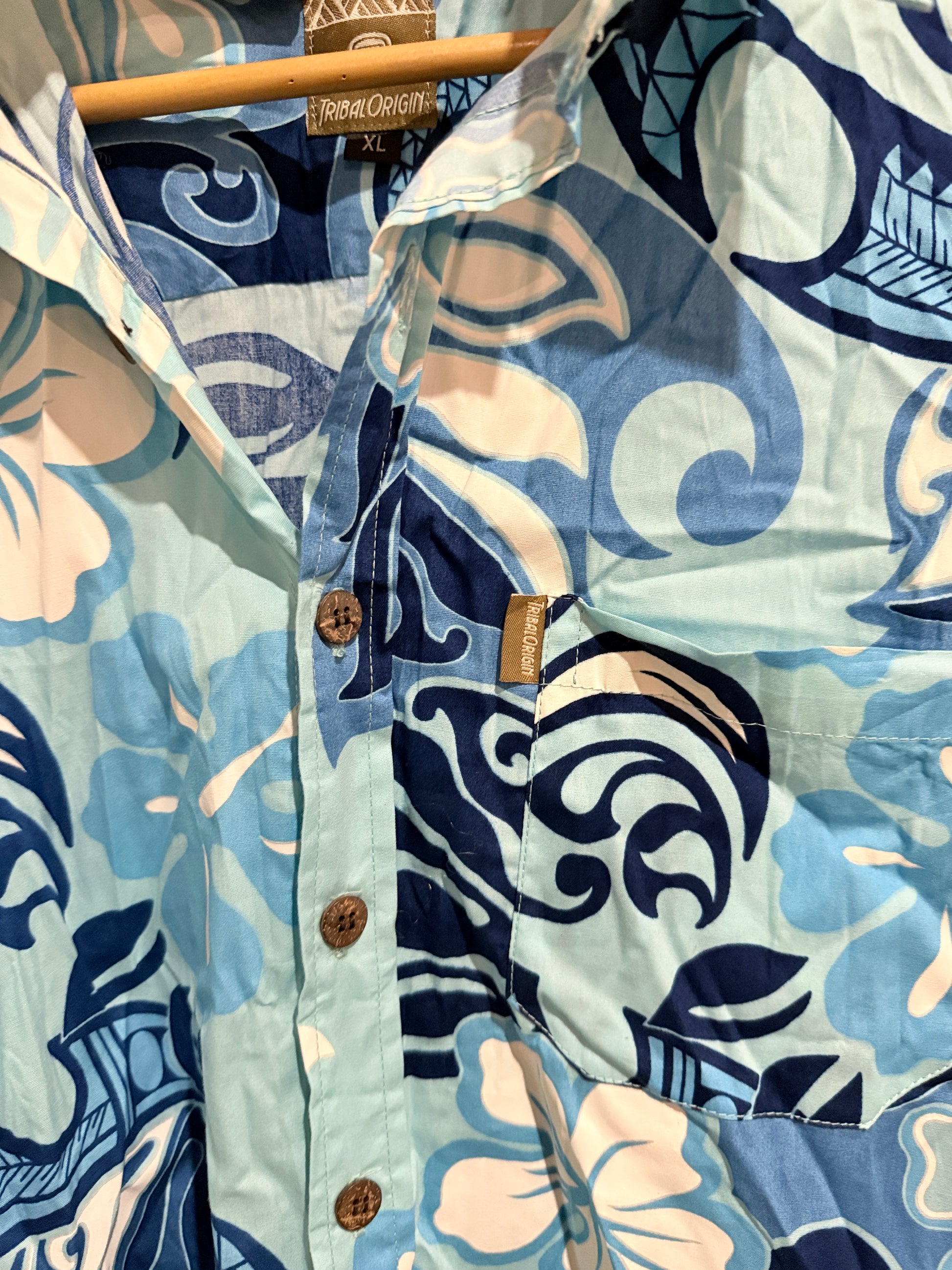 Tribal Origin Tropical Design Shirt Size XL