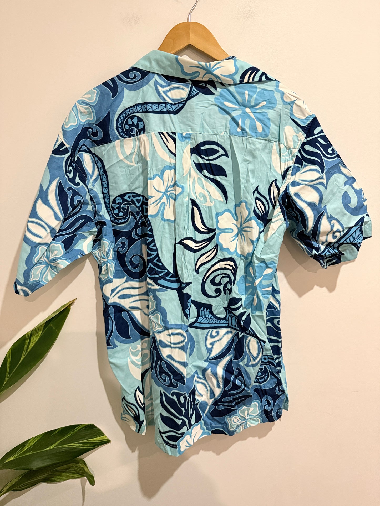 Tribal Origin Tropical Design Shirt Size XL