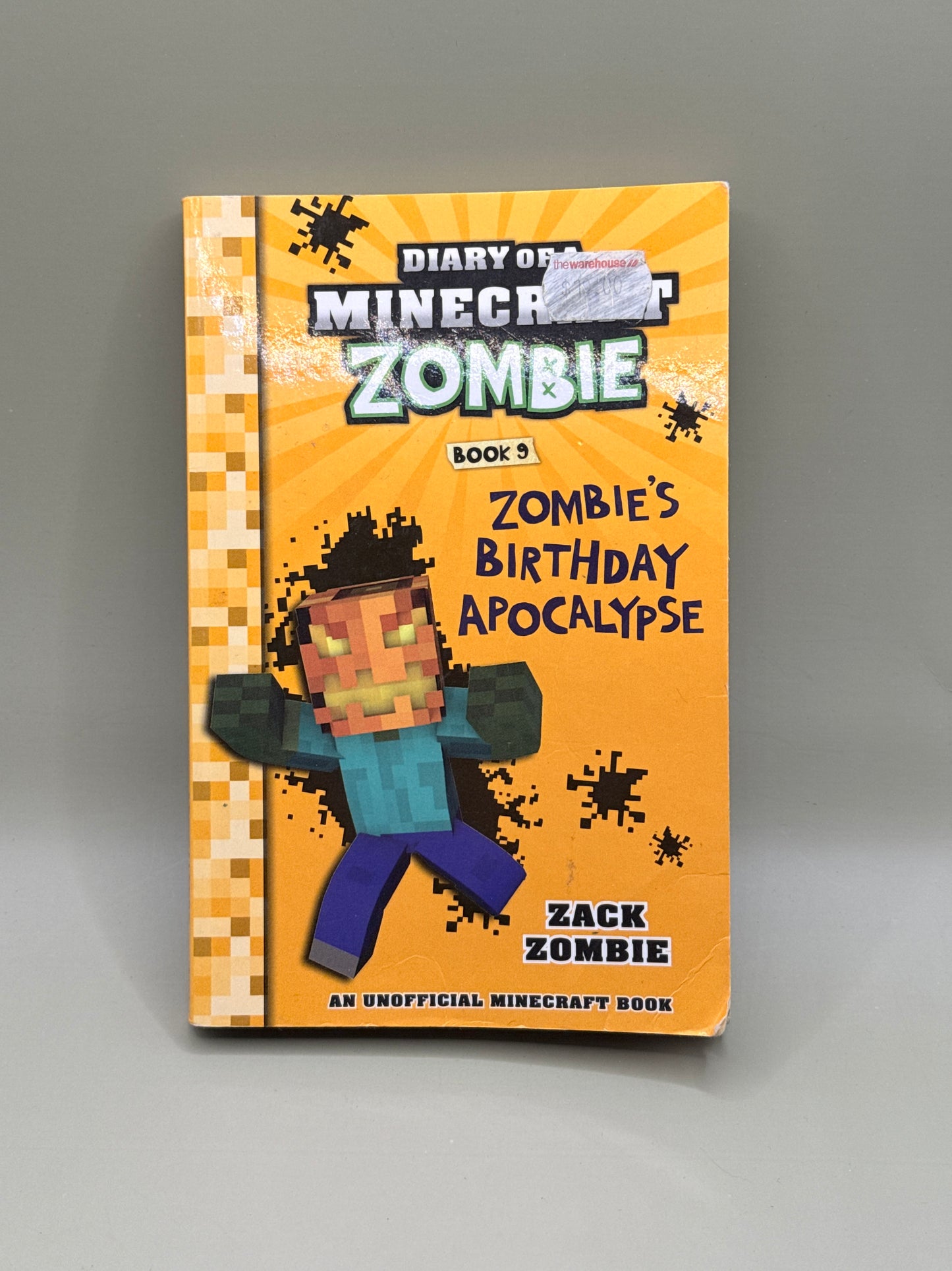 Diary of a Minecraft Zombie: Zombie's Birthday Apocalypse by Zack Zombie