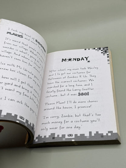 Diary of a Minecraft Zombie: Zombie's Birthday Apocalypse by Zack Zombie