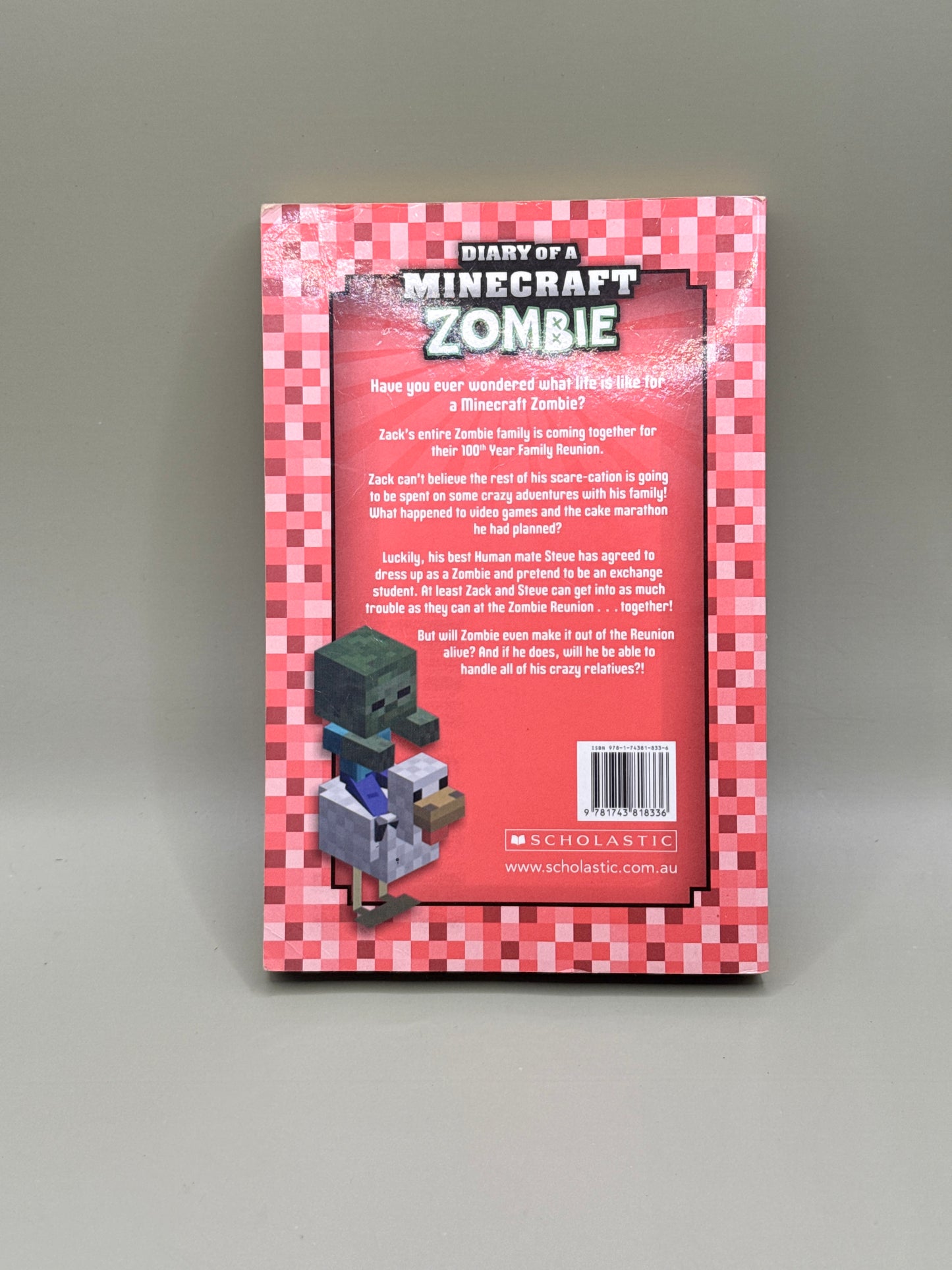 Diary of a Minecraft Zombie: Zombie Family Reunion